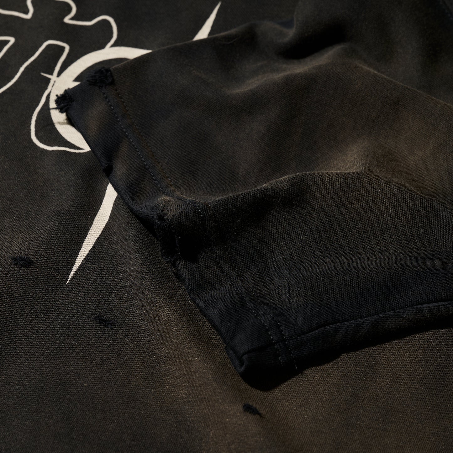 GRS x TRIPLET SUN FADED DISTRESSED "KOWLOON" SS SWEAT TOP
