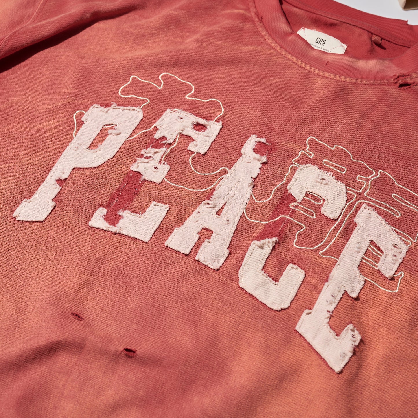SUN FADED HEAVY DISTRESSED OVERSIZE PEACE TEE / BURGUNDY (HK EDITION)