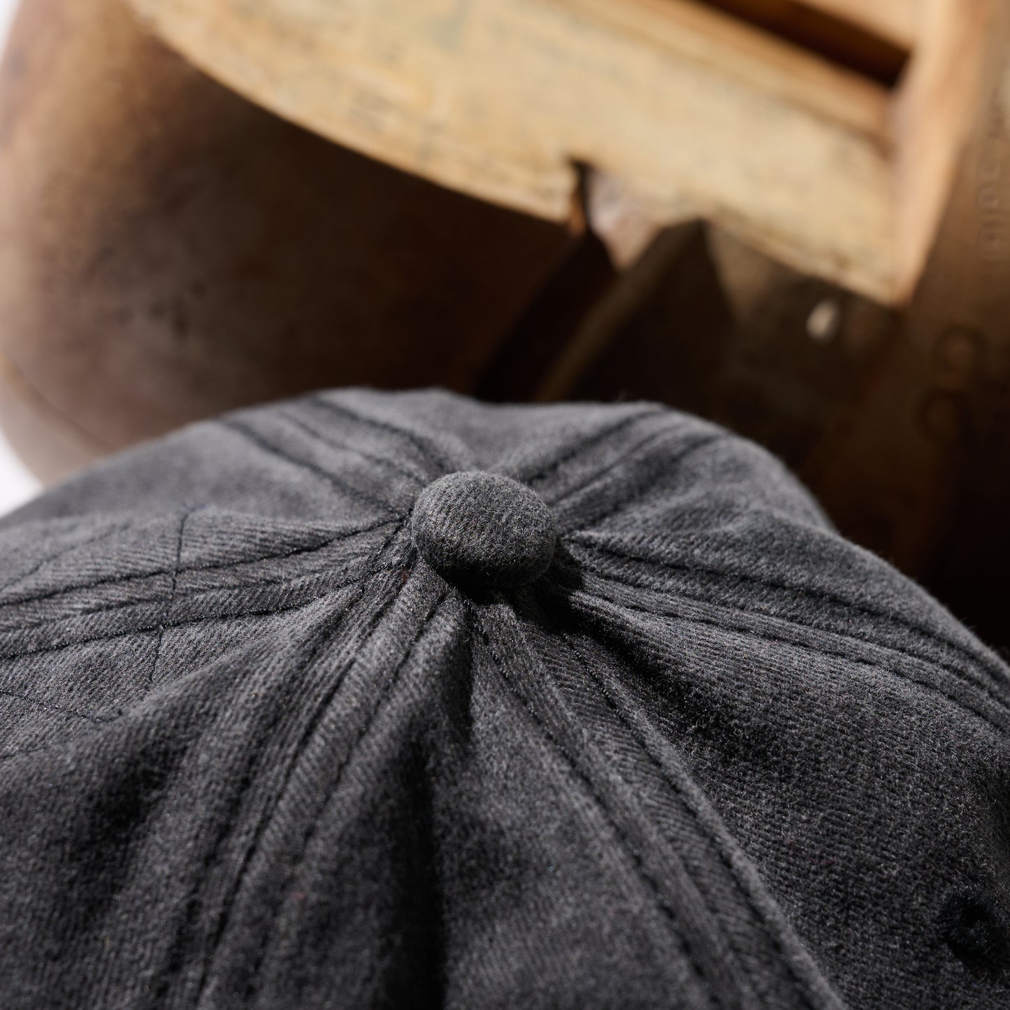 GRS 10th Anniversary Visual Archives - The First Decade Deluxe Edition “Kowloon” Cap Special Boxset