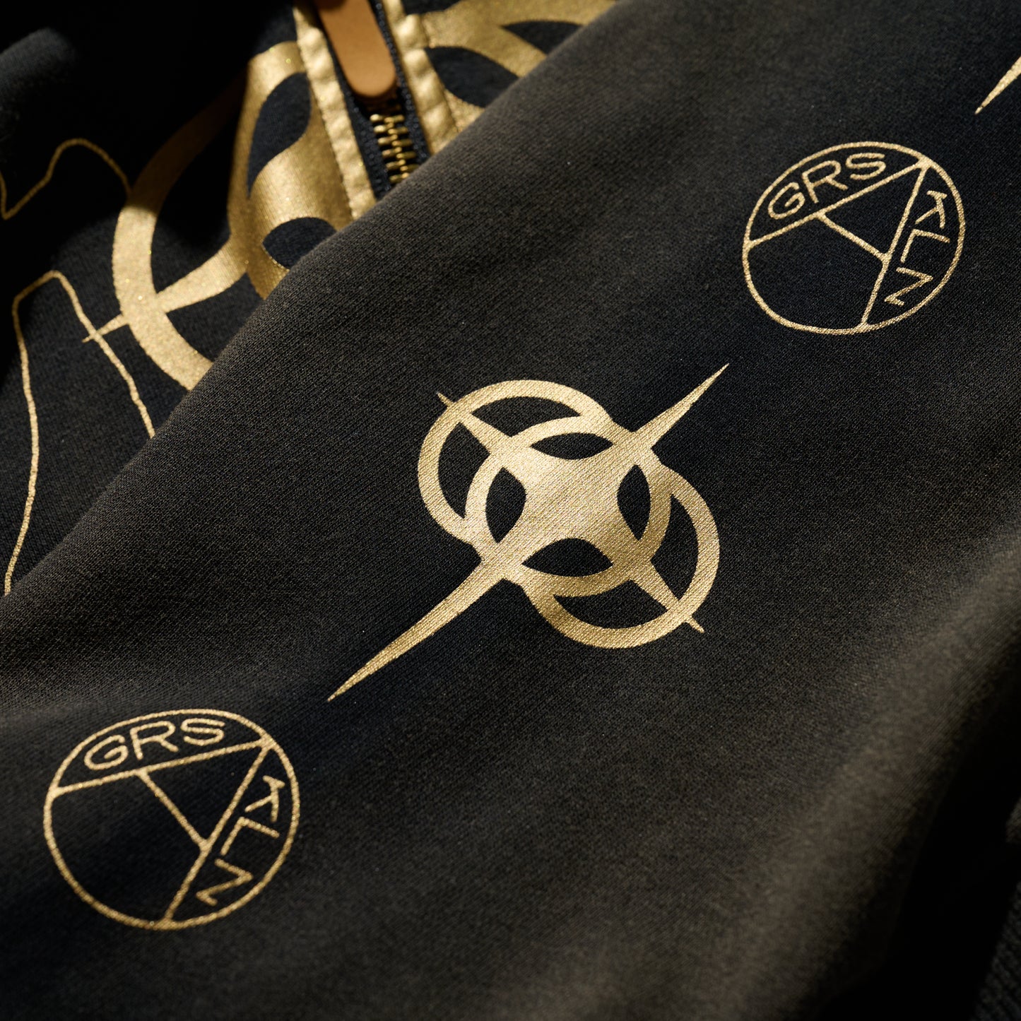GRS x Triplet W Distressed “Kowloon” Cropped Zip-up Hoodie Black x Gold
