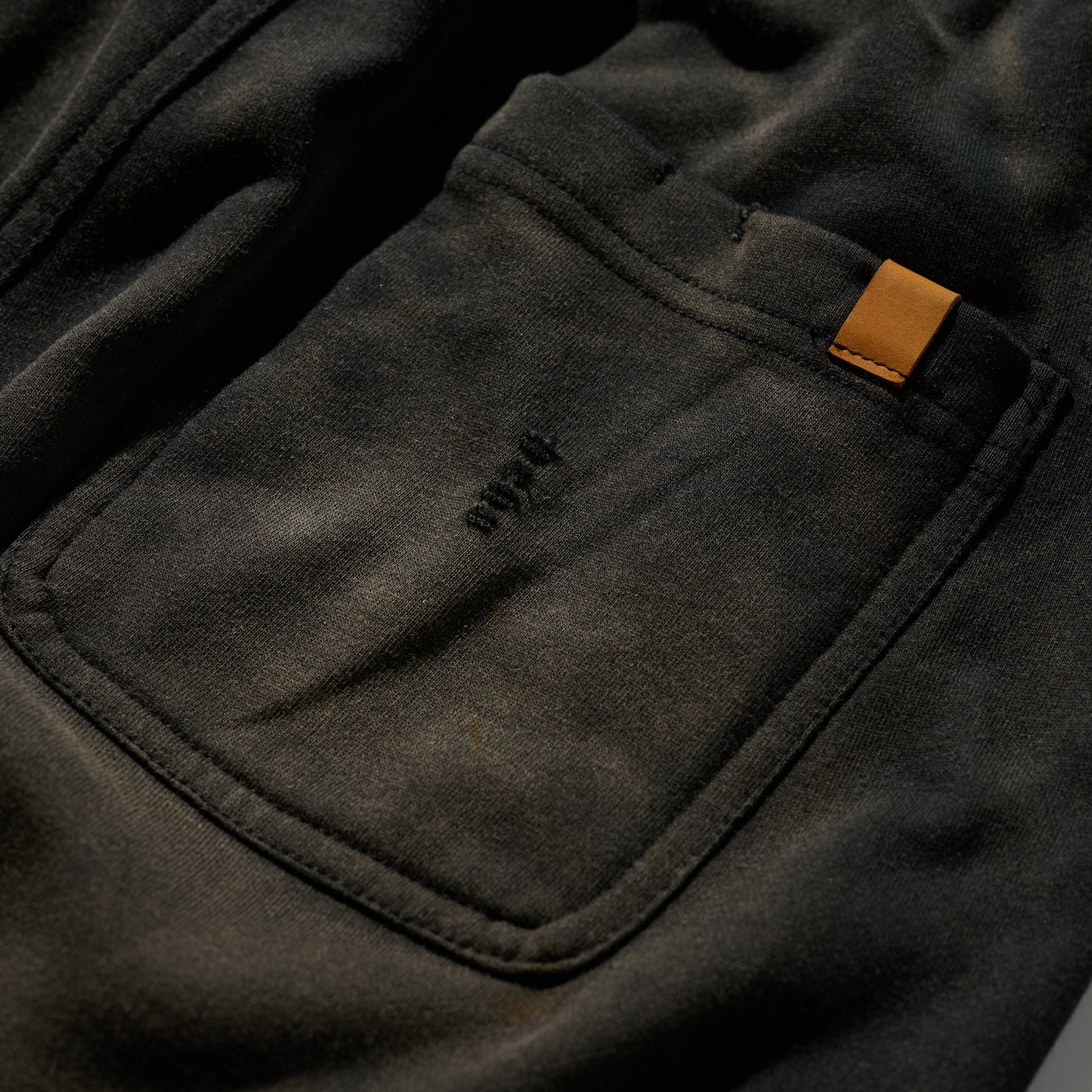 GRS x Triplet W Distressed Baggy Sweatpants / Black x Gold