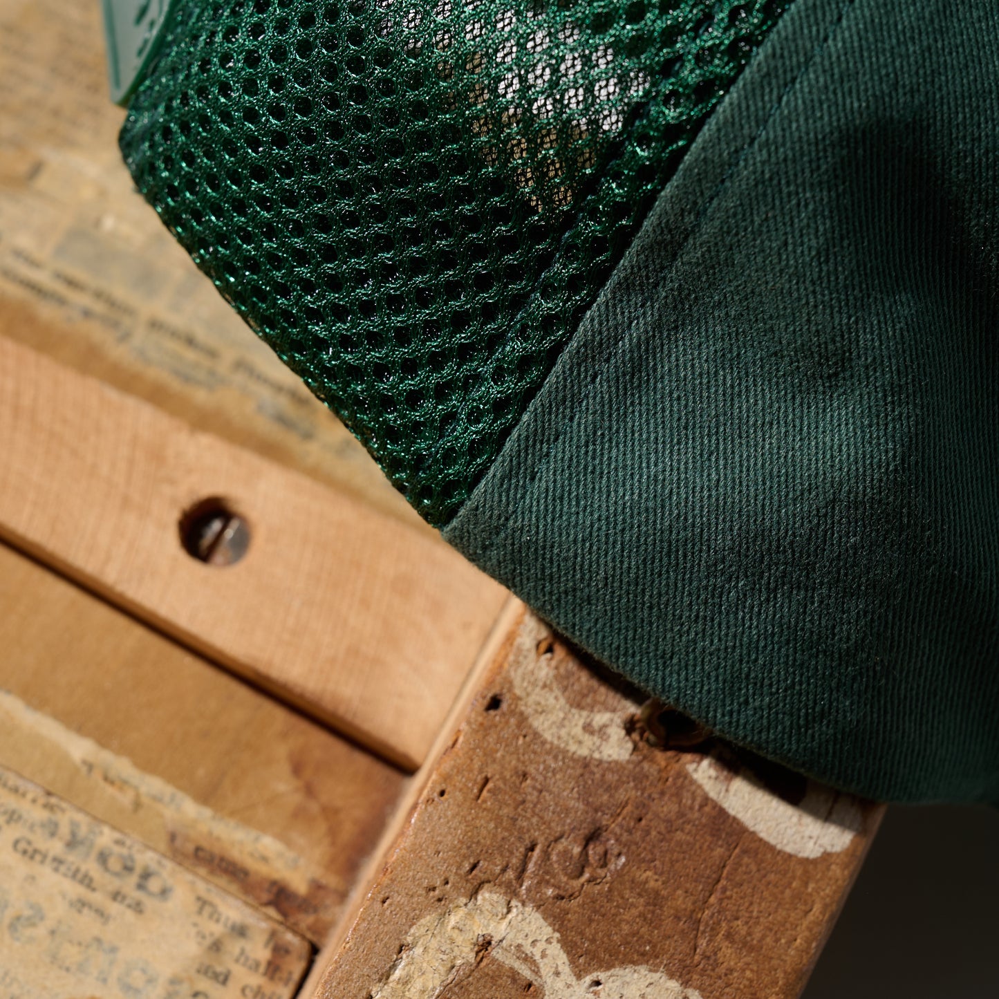 “Shit Year Good People” Racing Cap / Gotland Green