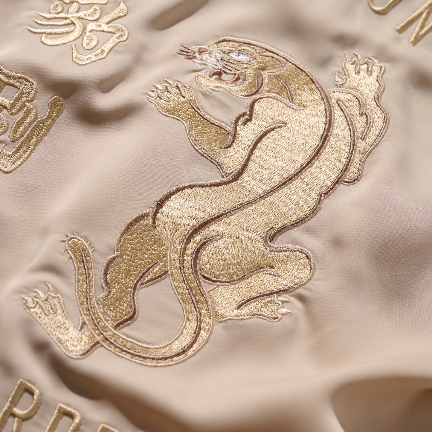 "Haw Par Mansion" Kimono / Champagne Gold
