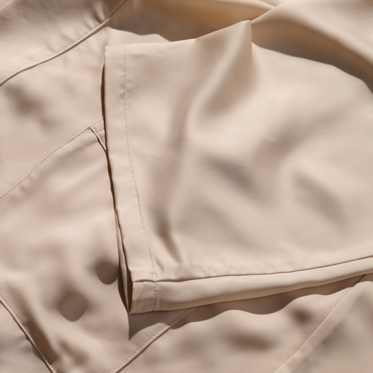"Haw Par Mansion" Kimono / Champagne Gold