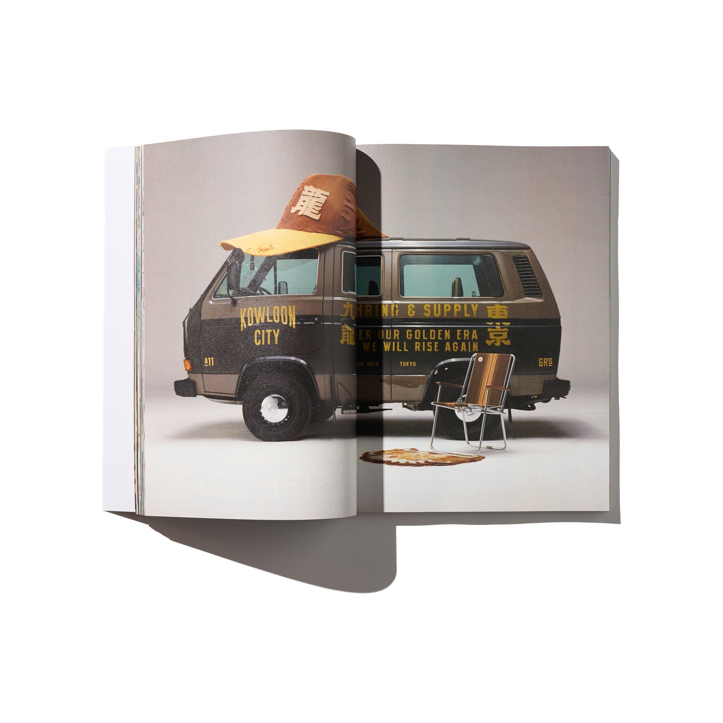 GRS 10th Anniversary Visual Archives - The First Decade Deluxe Edition “Kowloon” Cap Special Boxset