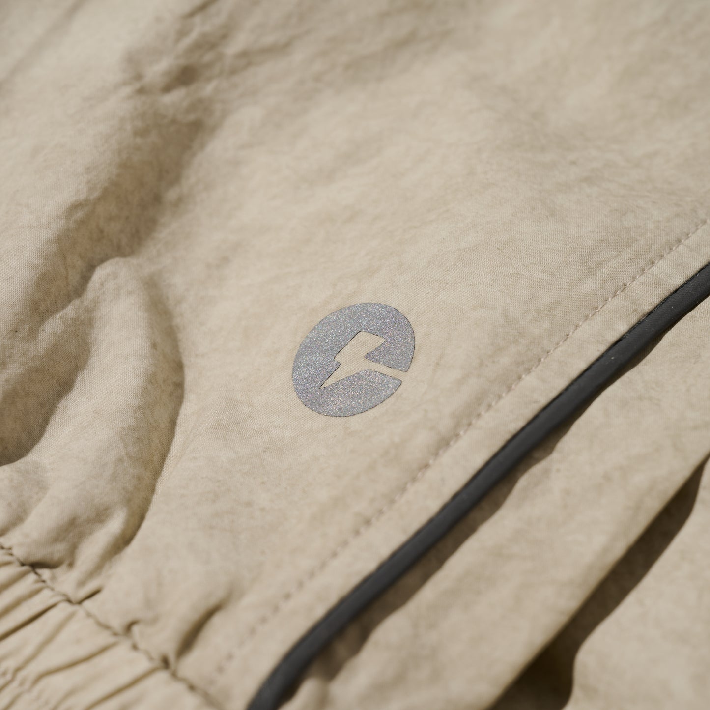 GRS x ChargeSpot Air Cooling Track Jacket / Ecru