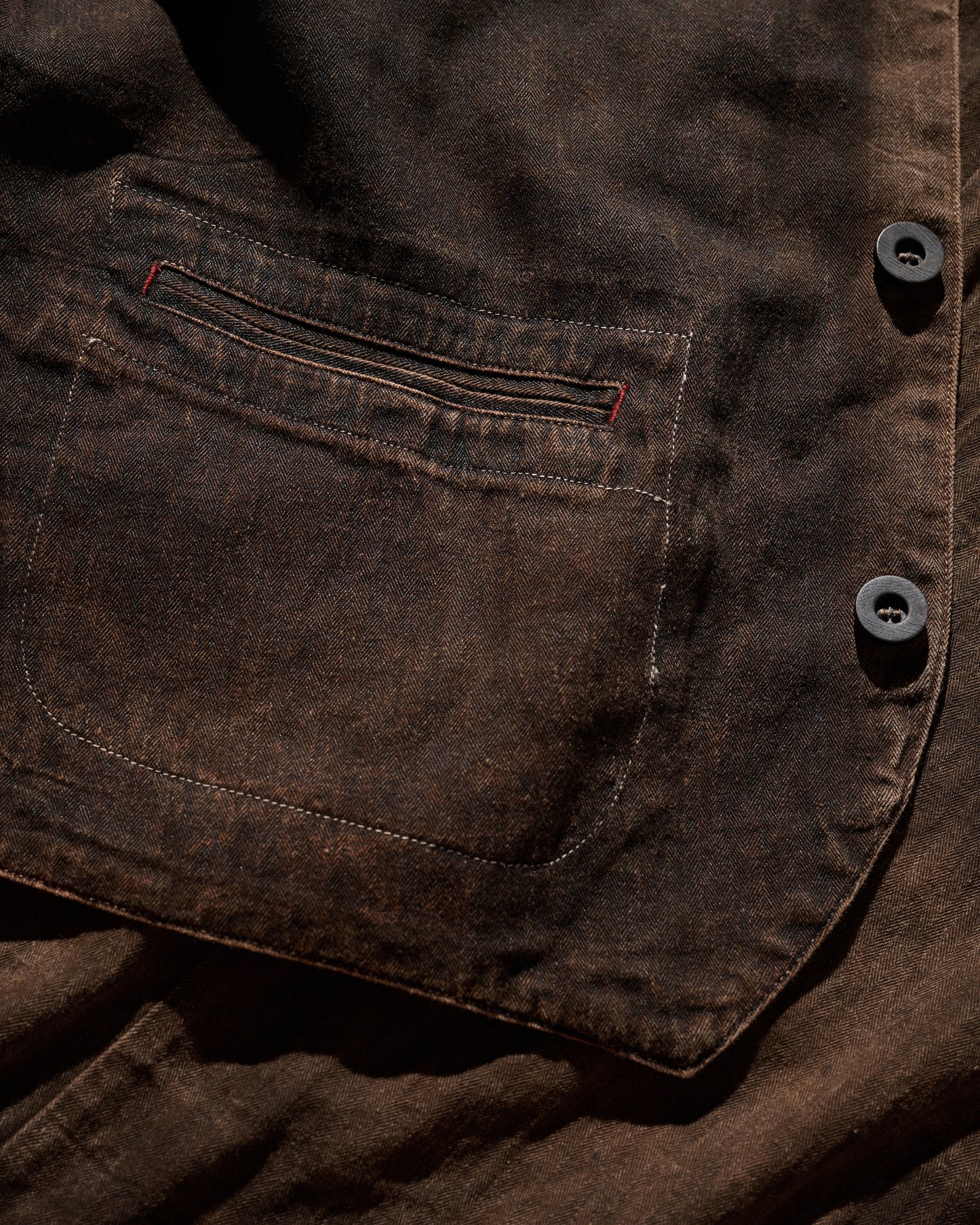MUD DYEING HERRINGBONE TWILL WAISTCOAT