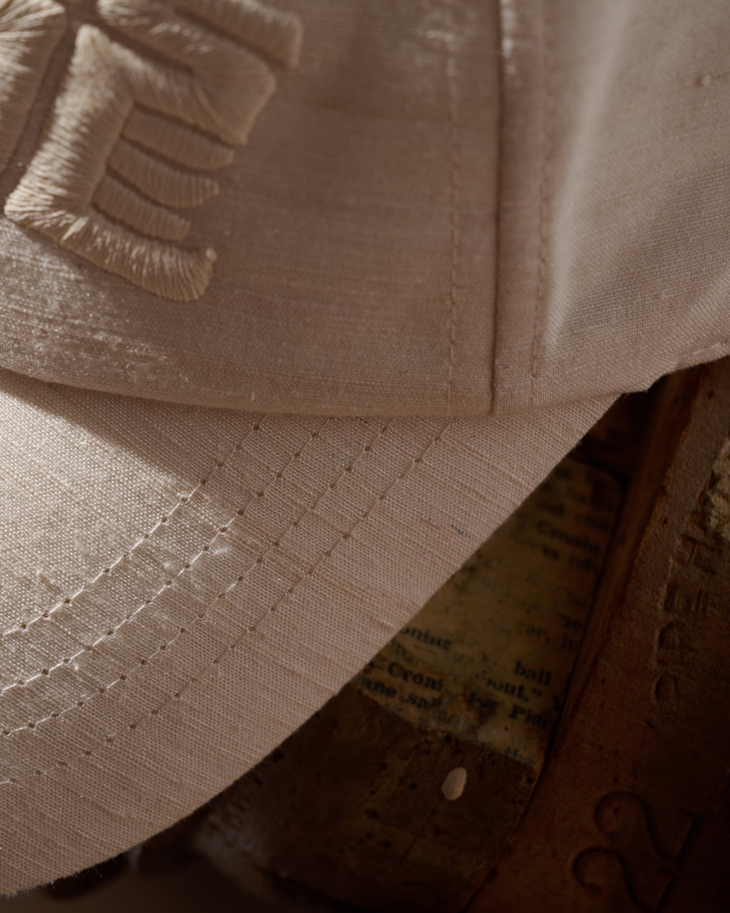 Kimono Silk Embroidery “Kowloon” Cap type 10