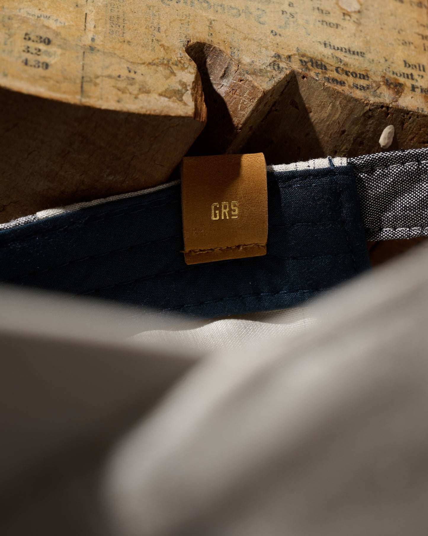 Kimono Silk Embroidery “Kowloon” Cap type 12