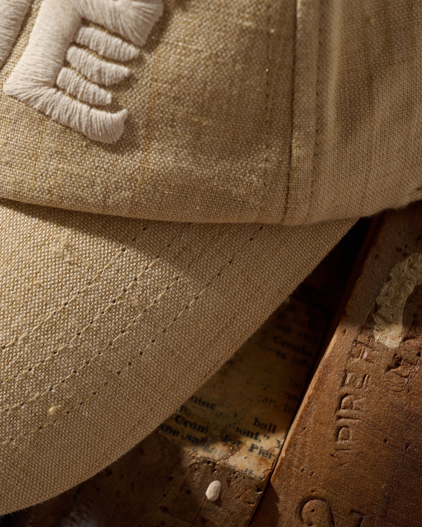 Kimono Silk Embroidery “Kowloon” Cap type 22