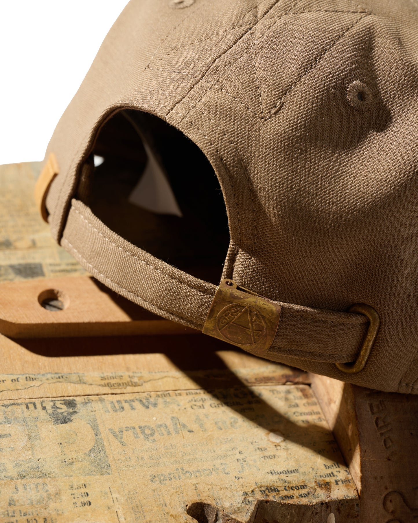 KOWLOON TWEED CAP / TAN