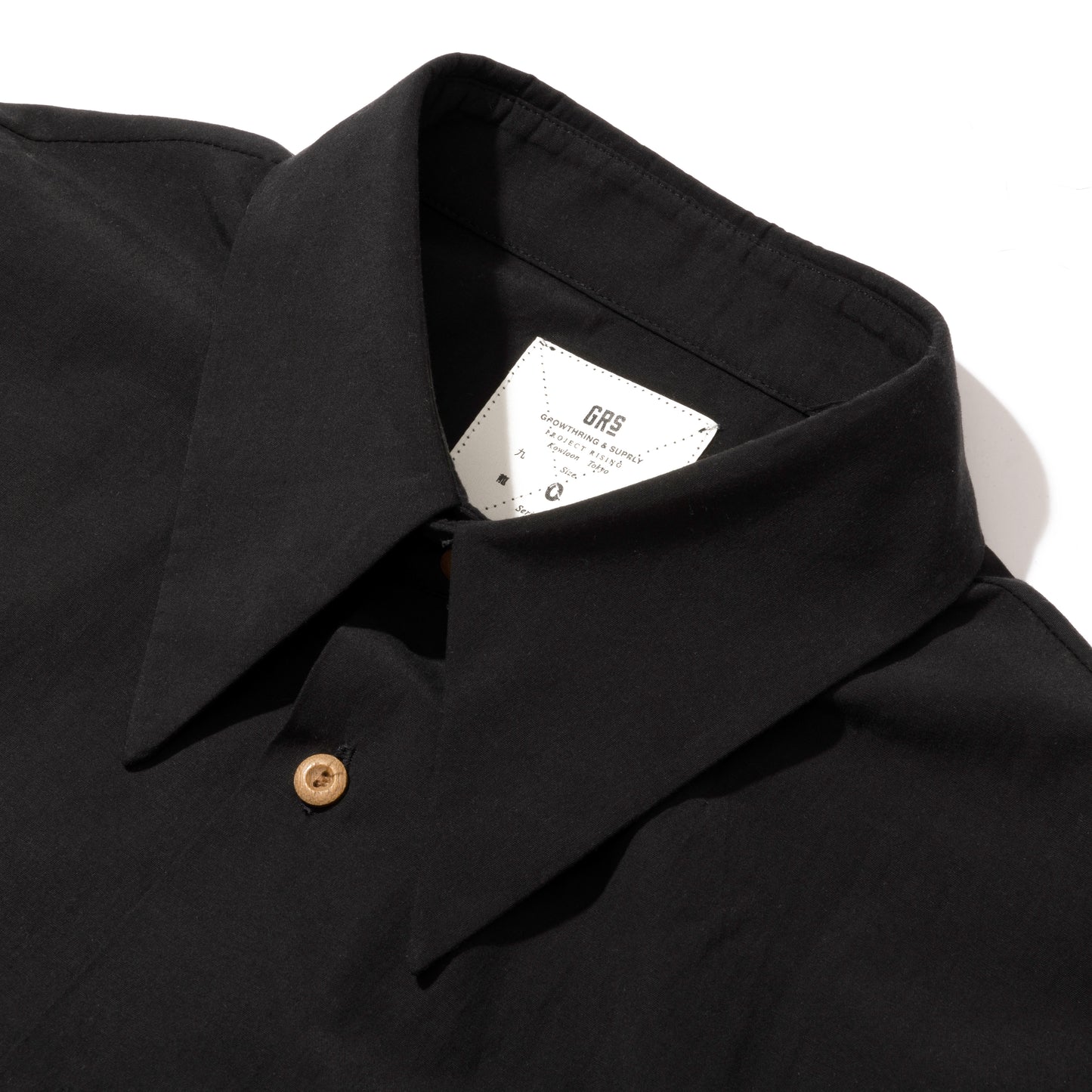 STD LONG COLLAR BLACK SHIRT