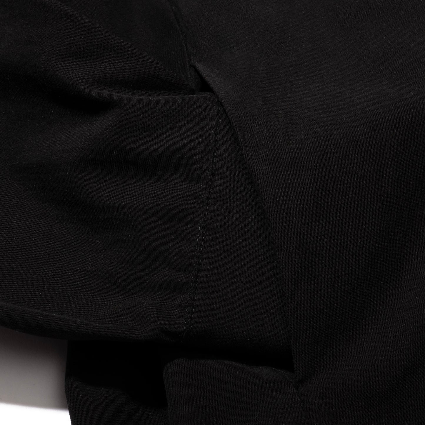 STD LONG COLLAR BLACK SHIRT