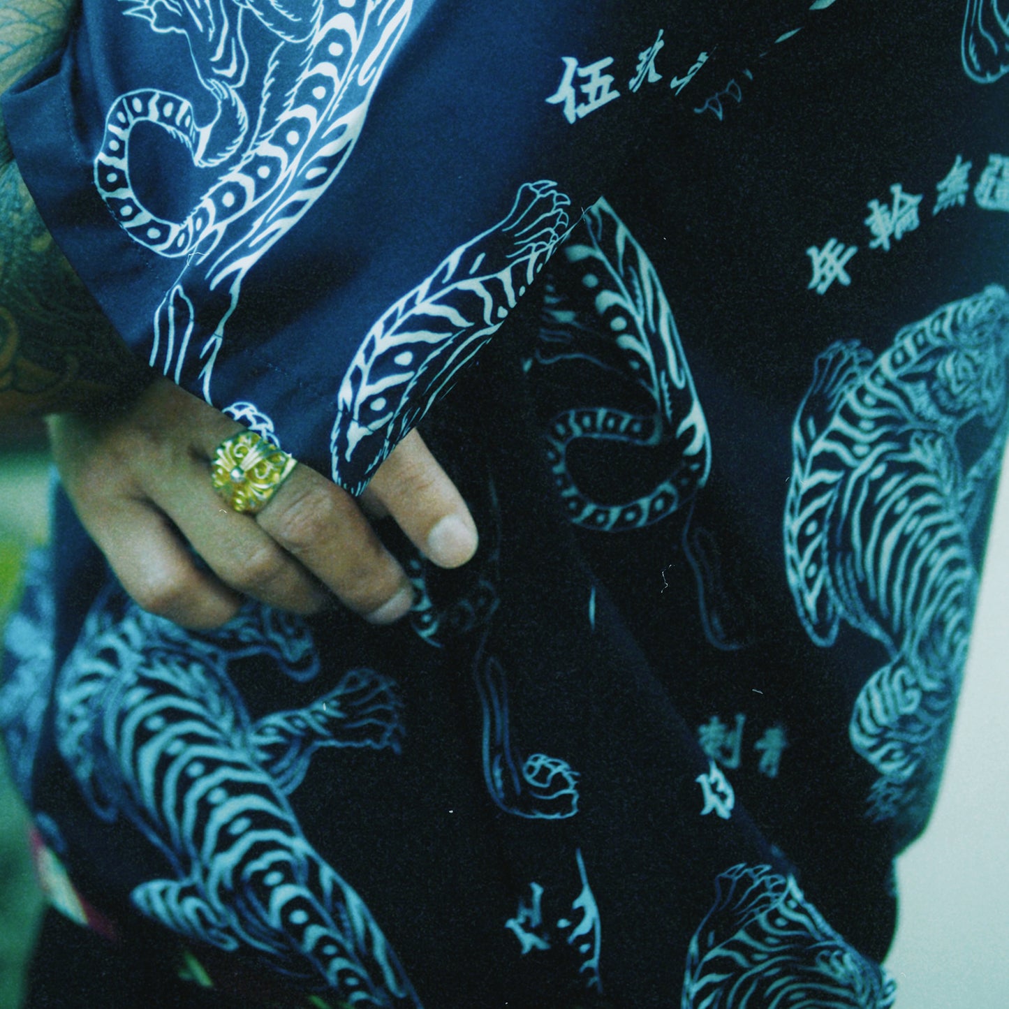 GRS x 59TATTOO OVERPRINT SHORTS / UPHILL TIGER