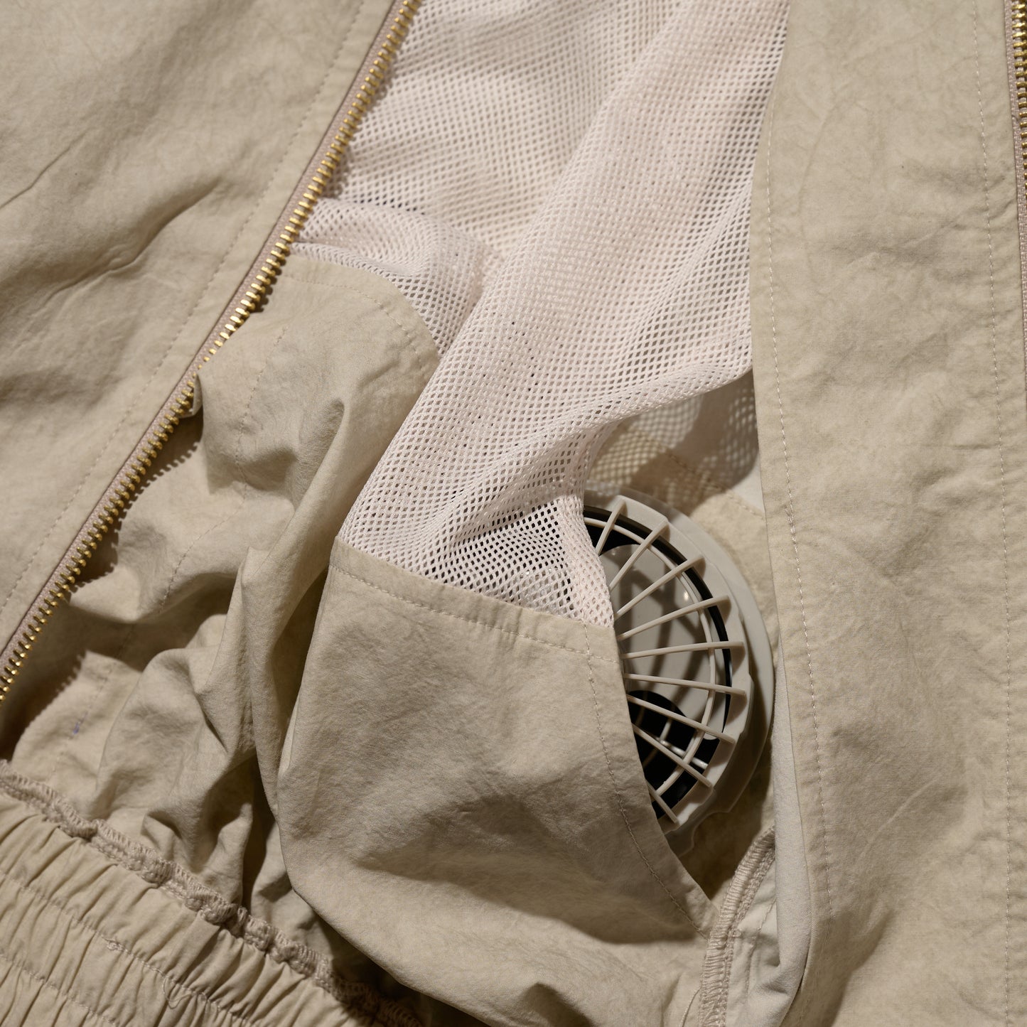 GRS x ChargeSpot Air Cooling Track Jacket / Ecru