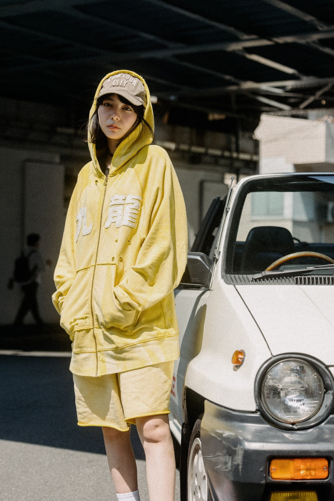 Sun Faded Kowloon Lightweight Sweat Shorts / Summer Yellow