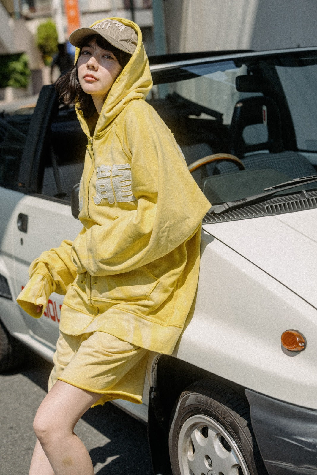 Sun Faded Kowloon Lightweight Sweat Shorts / Summer Yellow