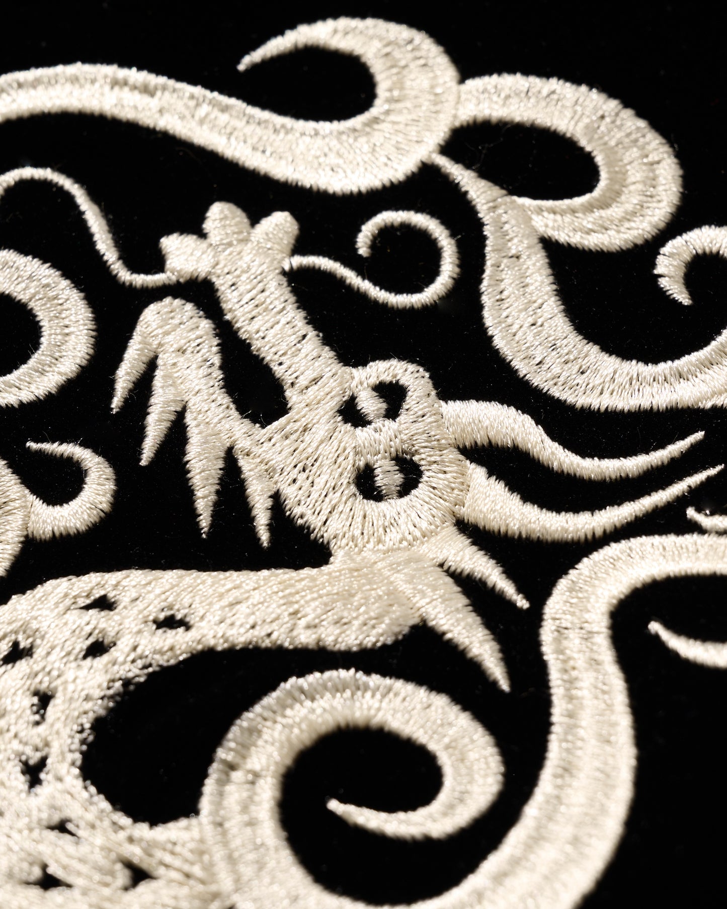 YEAR OF HORSE REVERSIBLE JACQUARD SUKAJAN JACKET