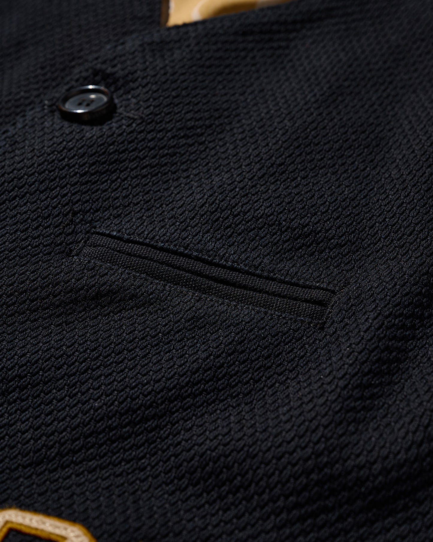 SASHIKO KUNG FU VEST / KUROZOME