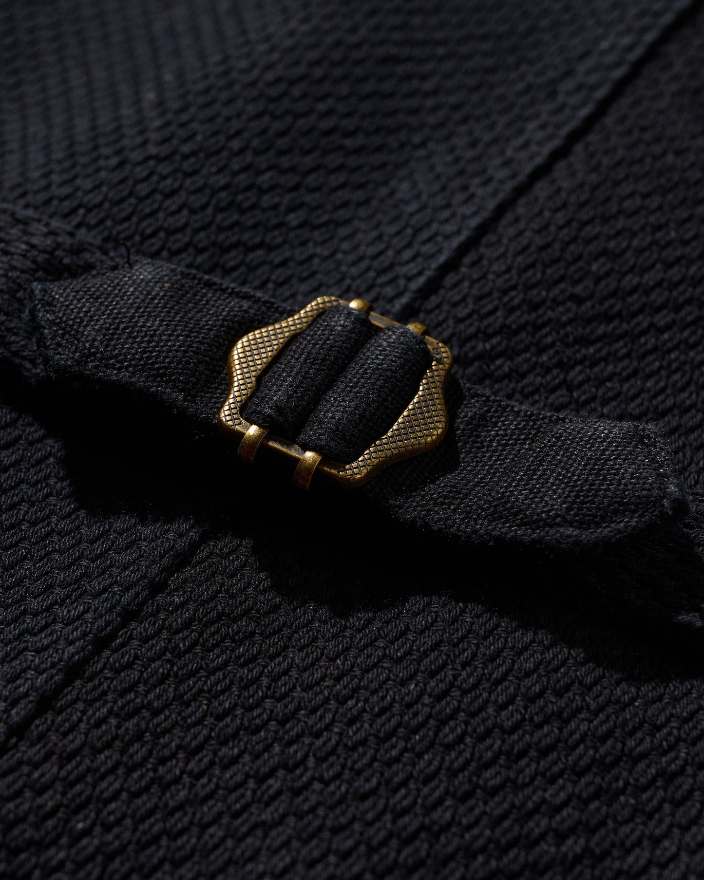 SASHIKO KUNG FU VEST / KUROZOME