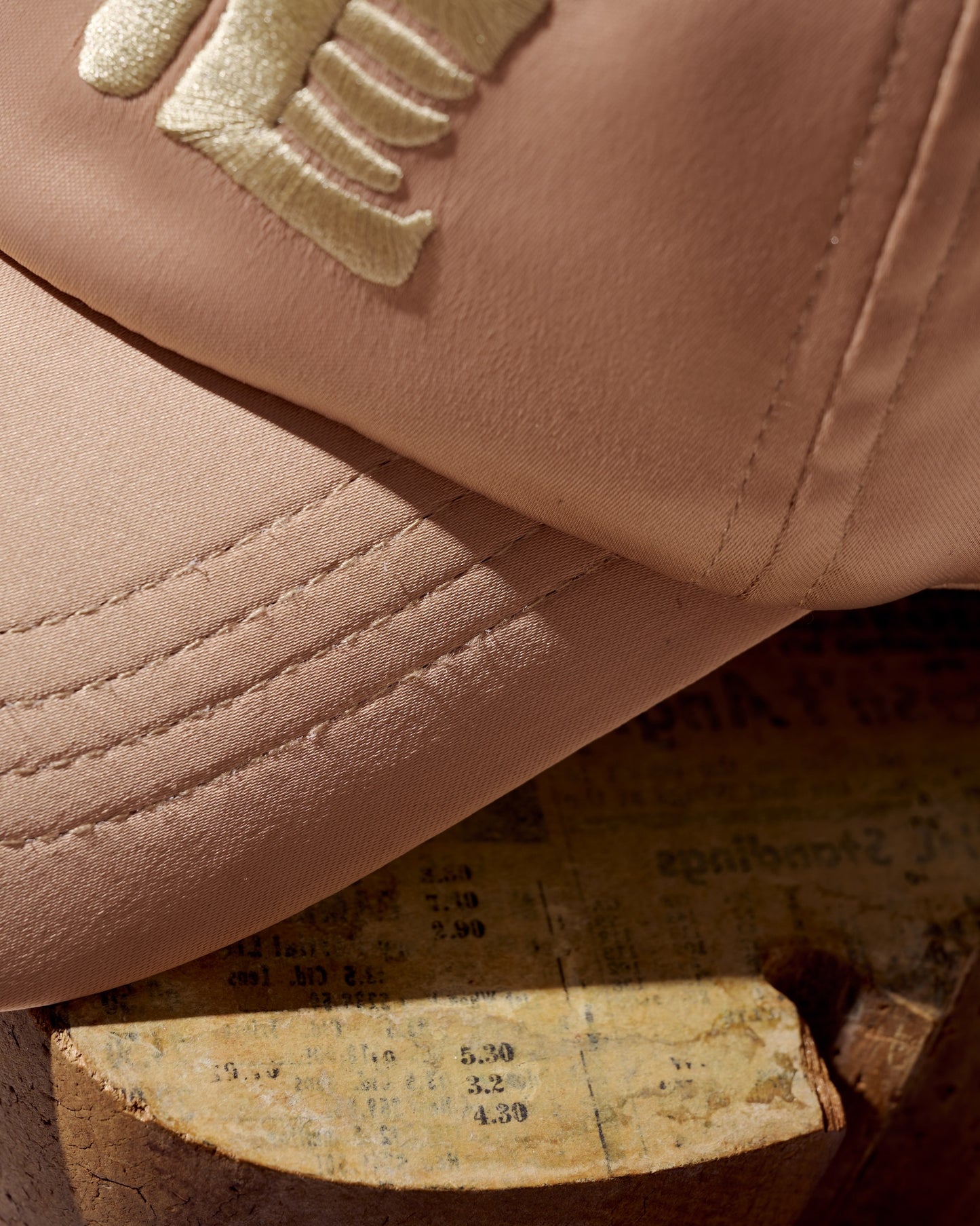 MID-AUTUMN EDITION "KOWLOON" CAP SPECIAL BOXSET