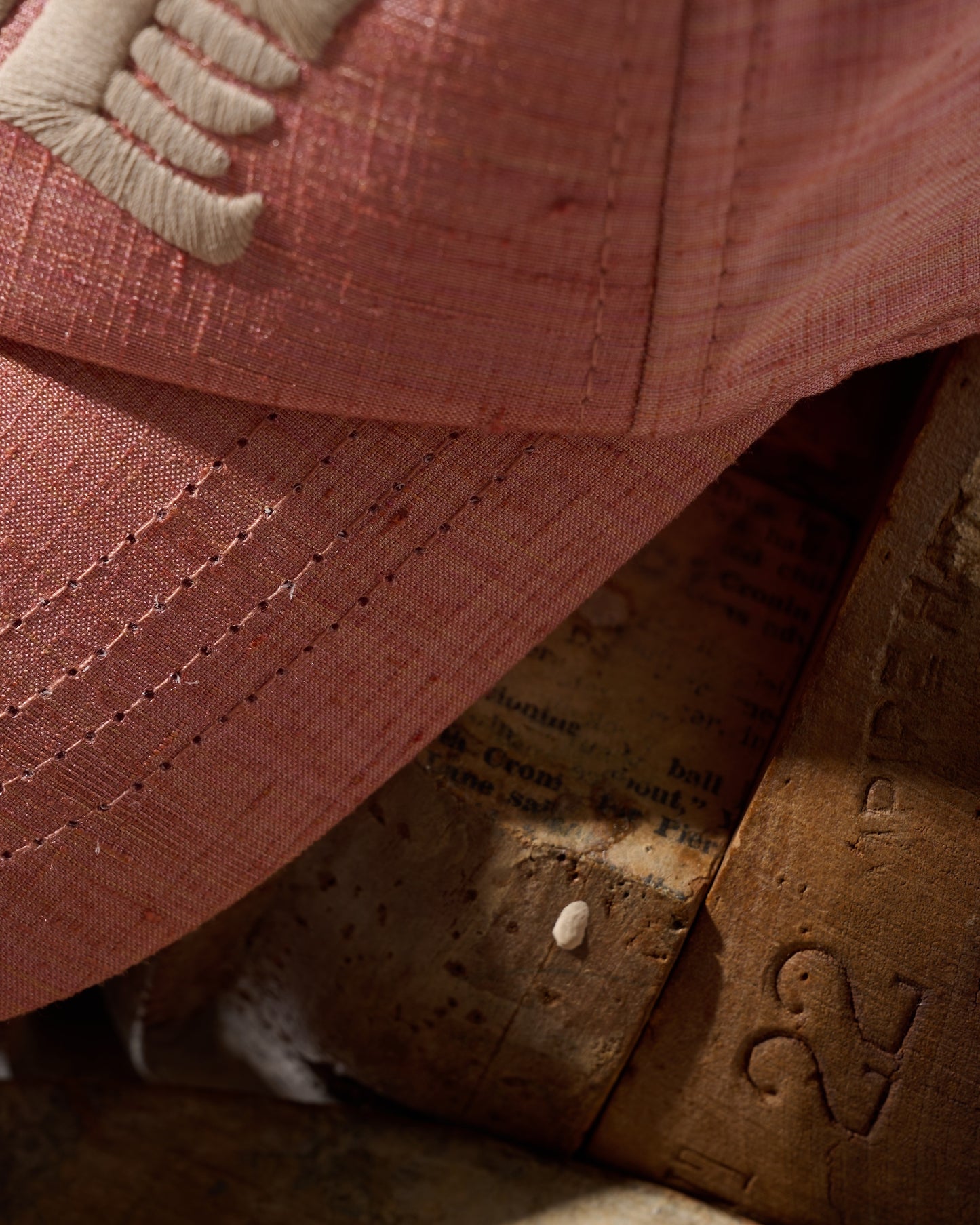 Kimono Silk Embroidery “Kowloon” Cap type 25