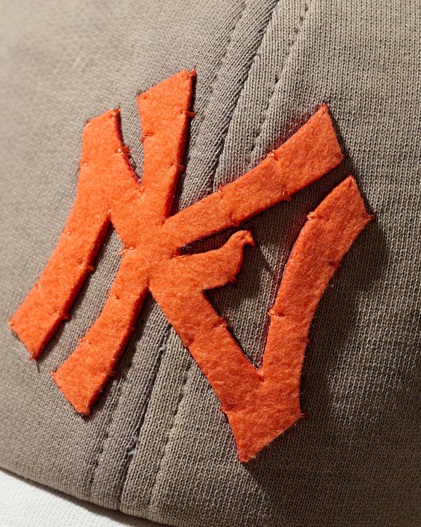 HEAVY WEIGHT SUN FADED “KN” CAP