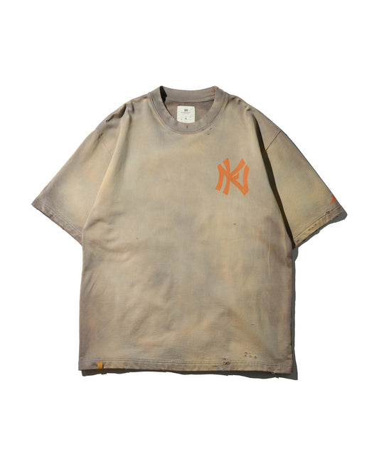 HEAVY WEIGHT SUN FADED “KN” TEE