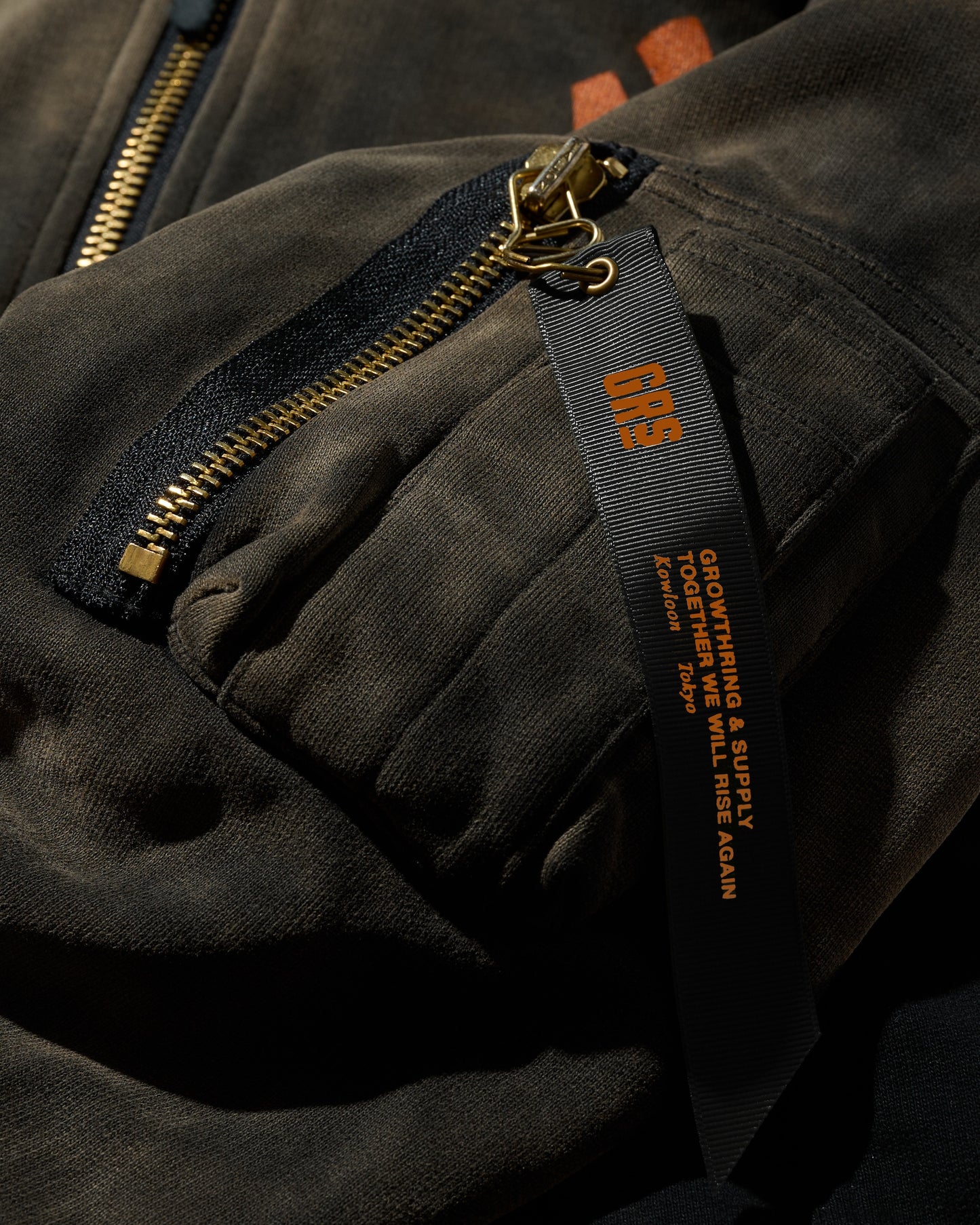 [NEW YORK EXCLUSIVE] MA1 SUN FADED SWEAT BOMBER + QUILTED LINER