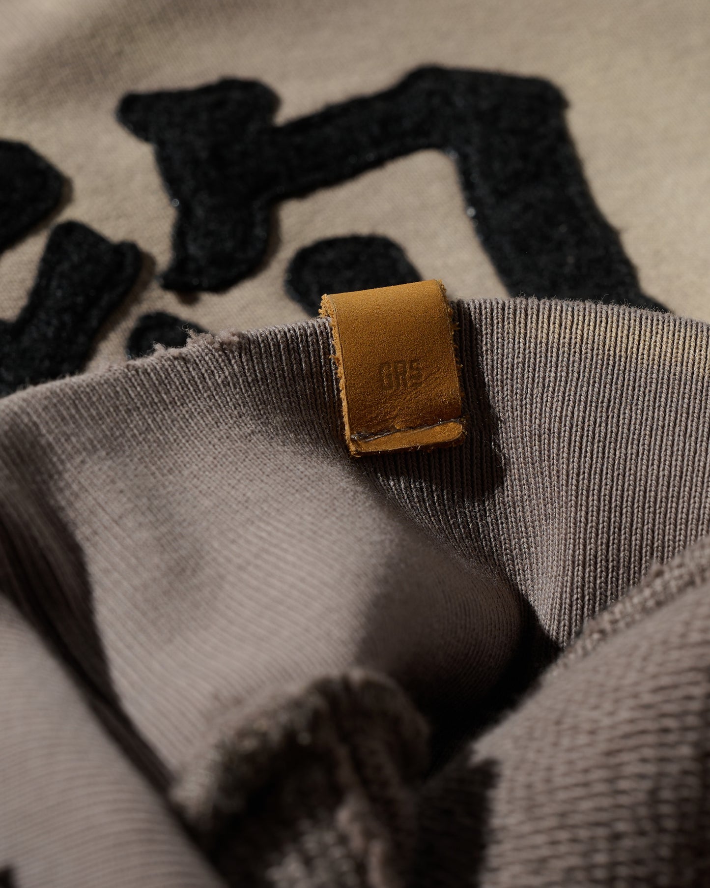 HEAVY WEIGHT SUN FADED "NEW YORK" HOODIE