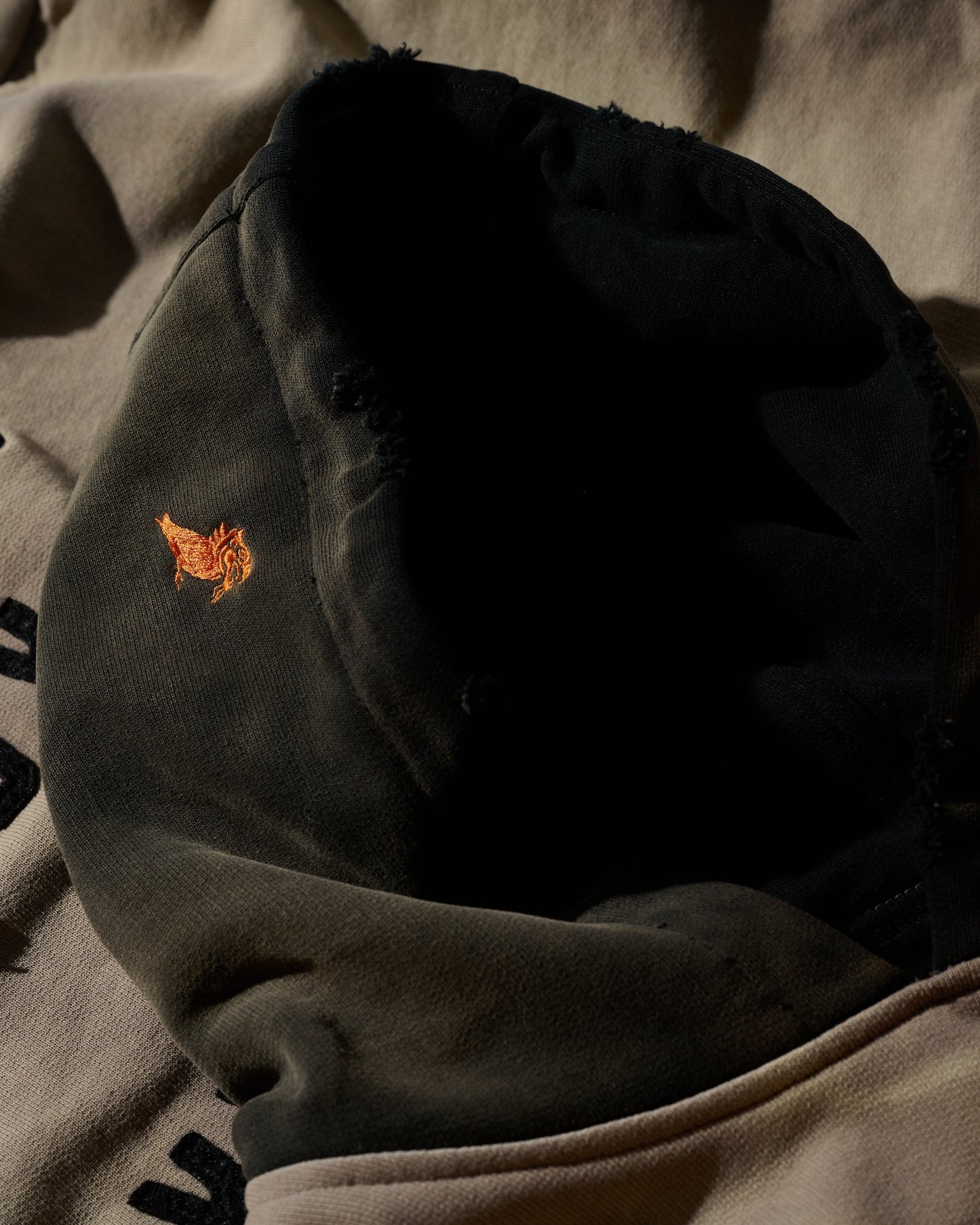 HEAVY WEIGHT SUN FADED "NEW YORK" HOODIE