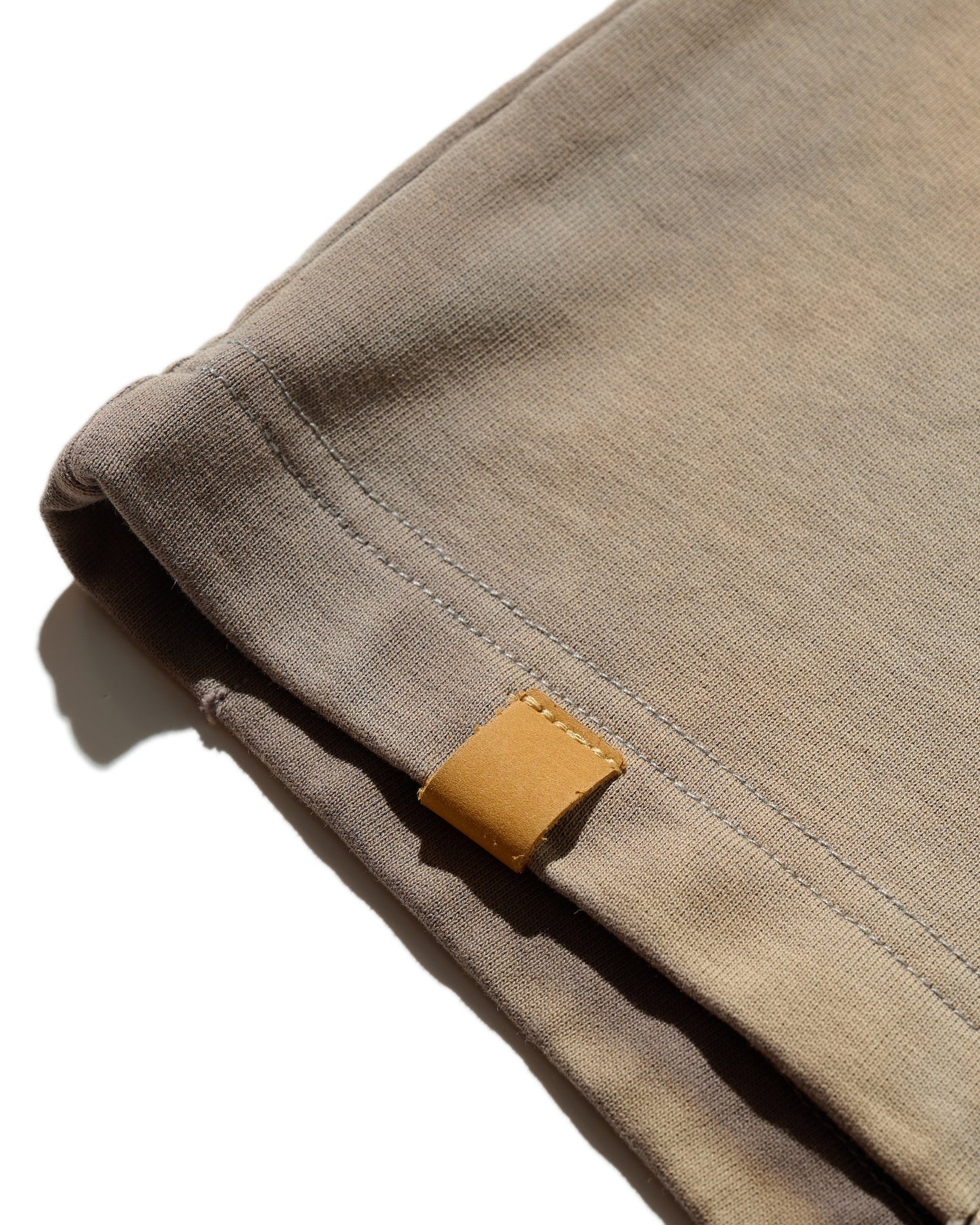 HEAVY WEIGHT SUN FADED “KN” TEE