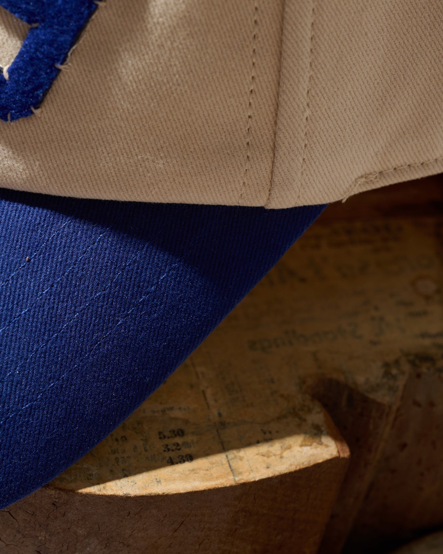 HAND QUILTED “1979” 2-TONE CAP / OFF WHITE & NAVY