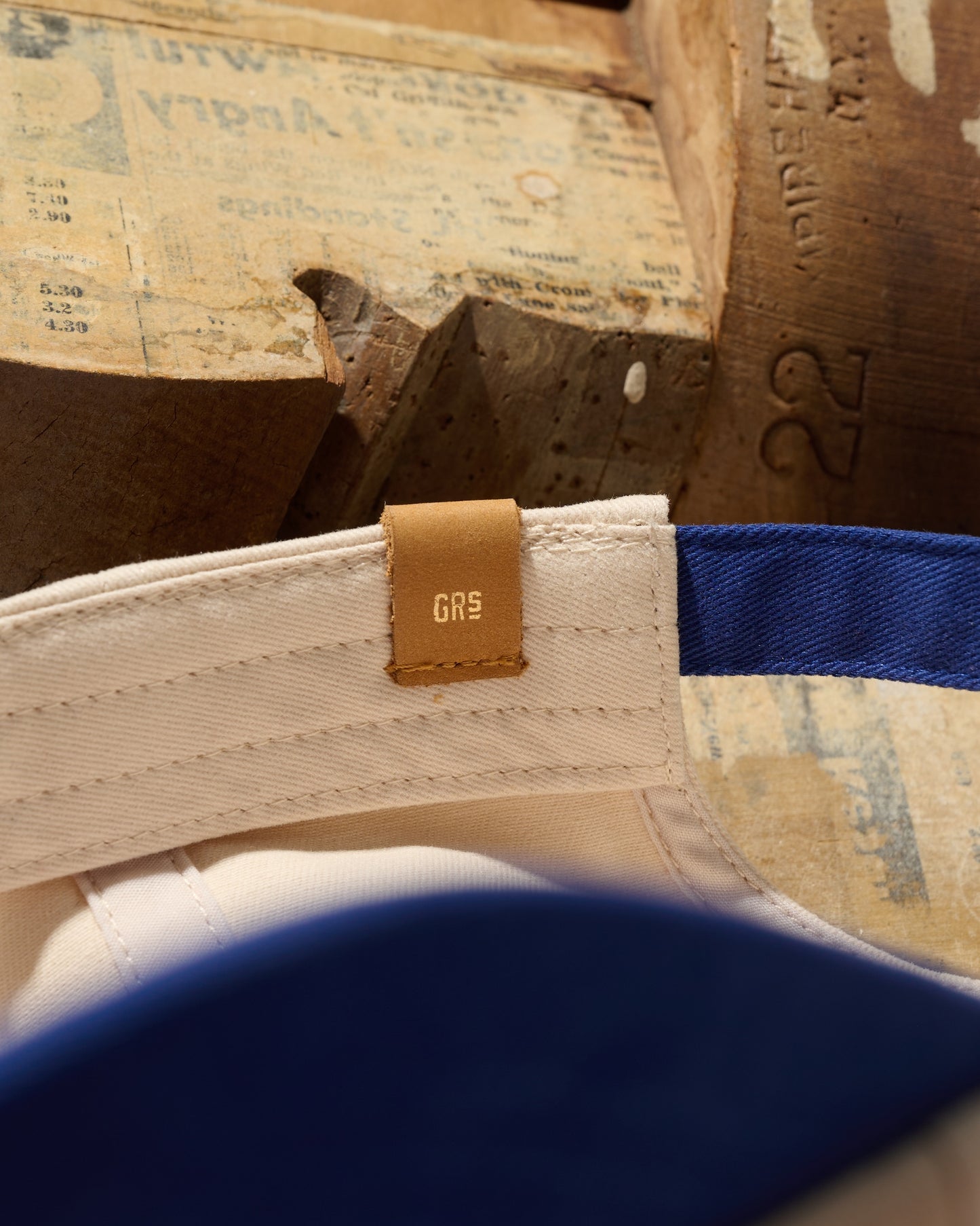 HAND QUILTED “1979” 2-TONE CAP / OFF WHITE & NAVY