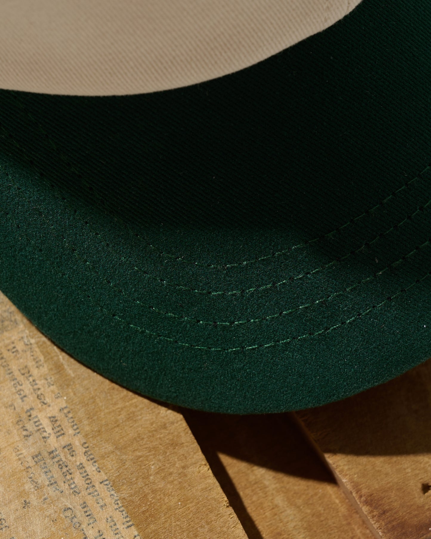 HAND QUILTED “RISE” TWO TONE CAP / OFF-WHITE & GREEN