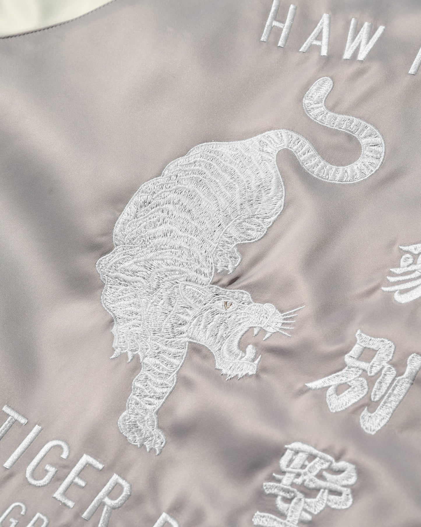 GRS SIGNATURE SOUVENIR JACKET / SLIVER & DIM GREY