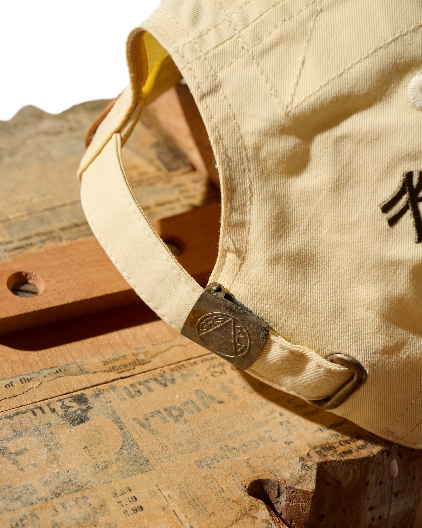 EMBROIDERY MONOGRAM "KN" CAP