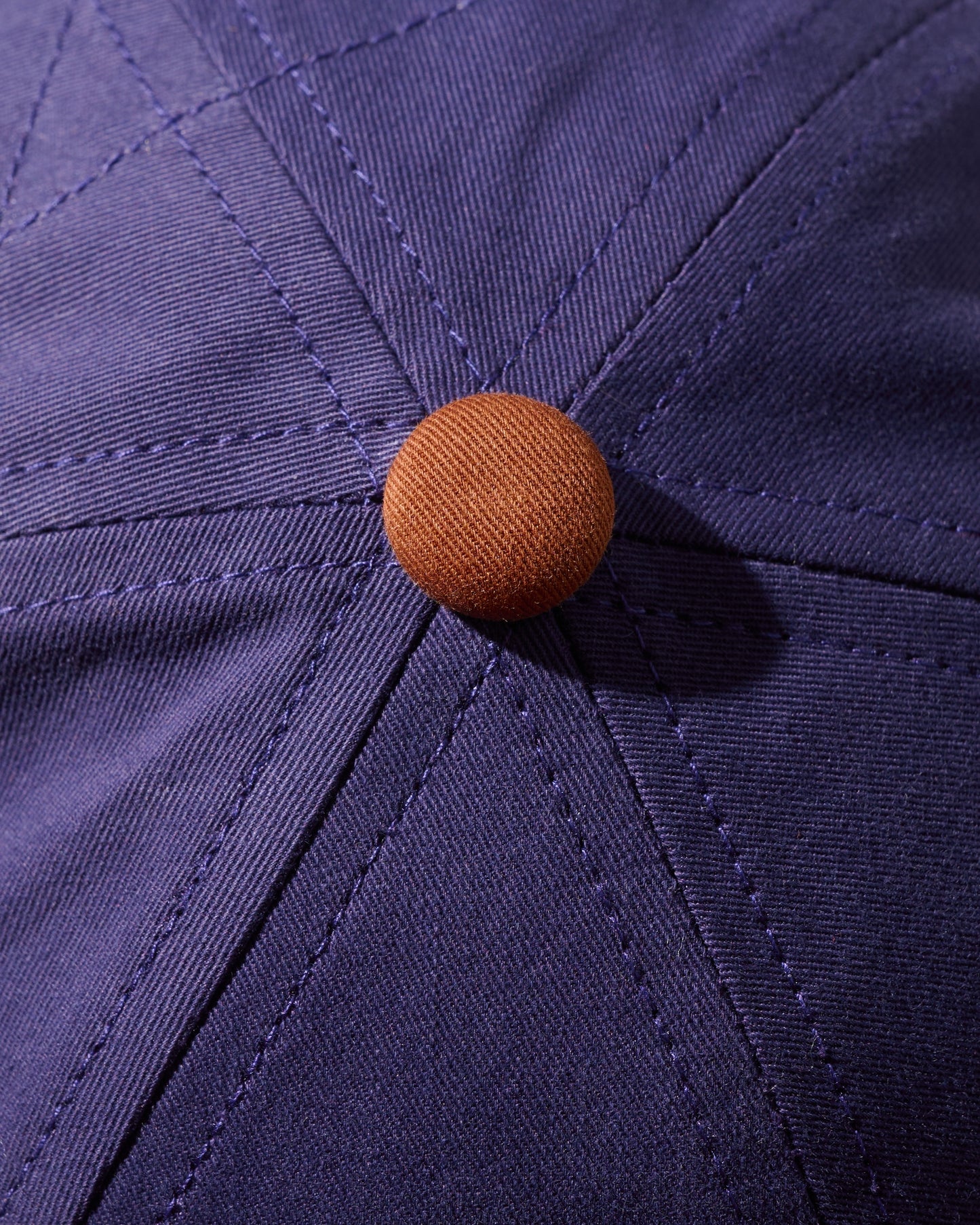 EMBROIDERY "KOWLOON CITY" TWO TONE CAP