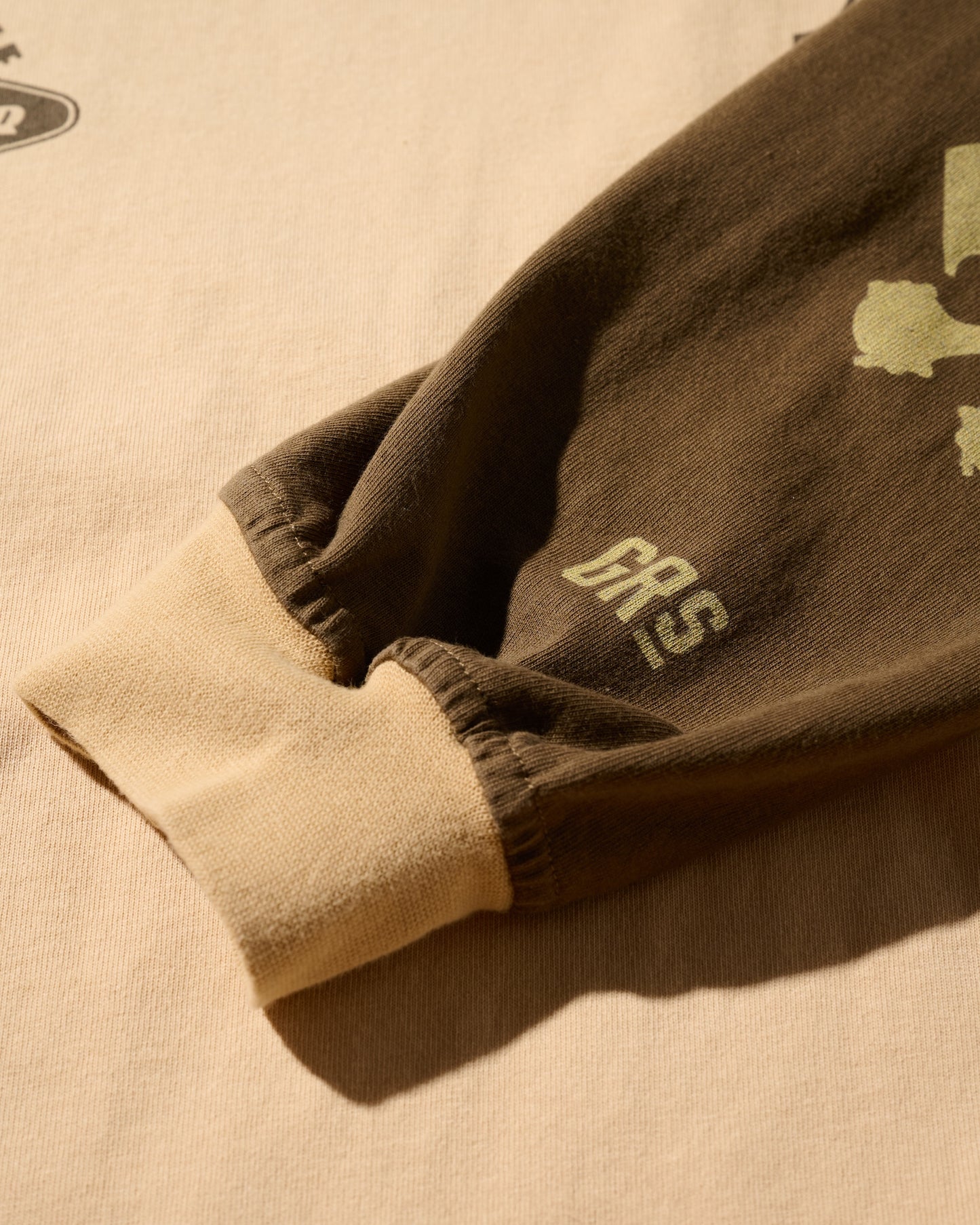 LS TEE / BEIGE BROWN