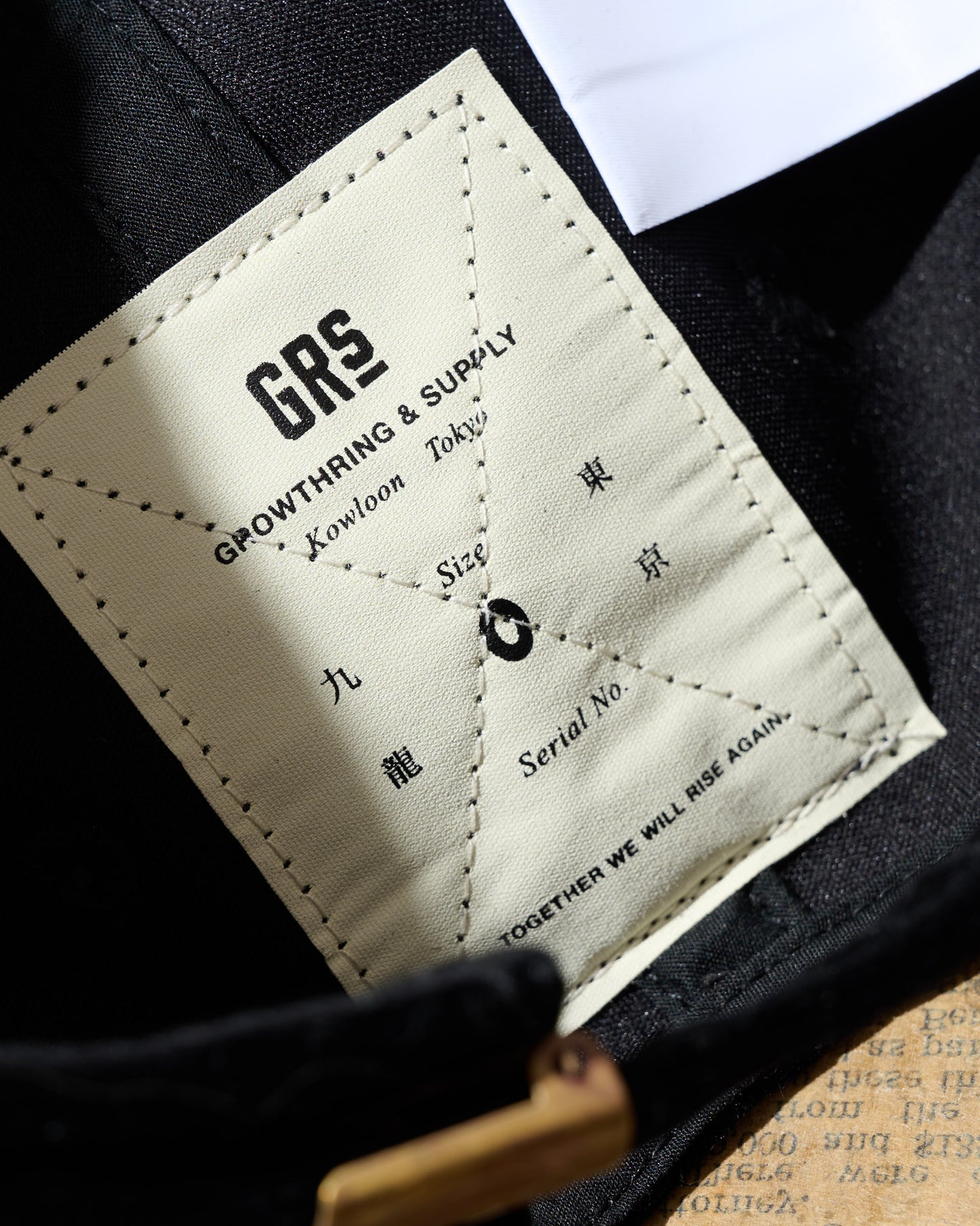 EMBROIDERY VELVET “KOWLOON” CAP / BLACK