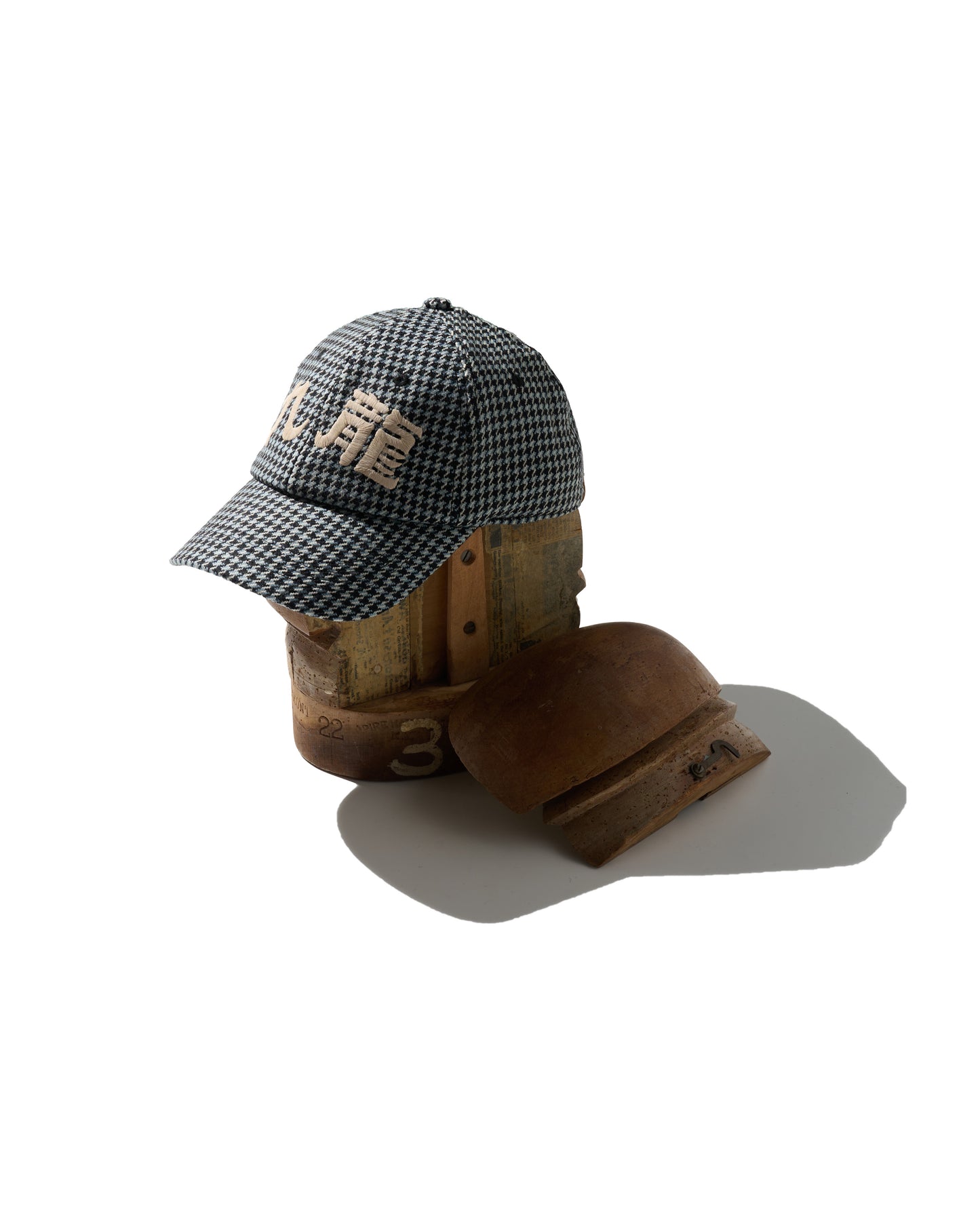 GRS Kowloon Embroidery Italian Suiting Wool Cap / Type 12