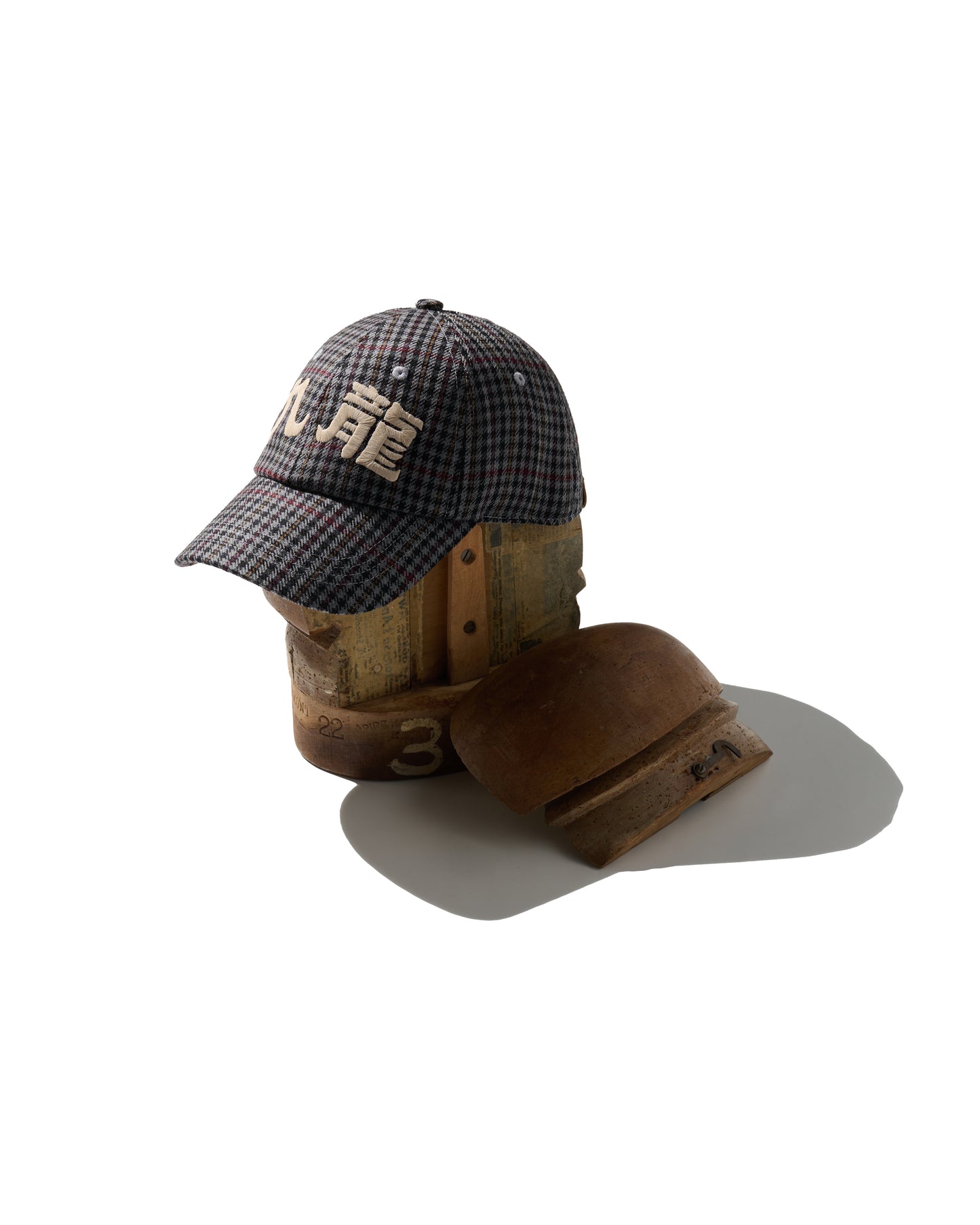 GRS Kowloon Embroidery Italian Suiting Wool Cap / Type 1