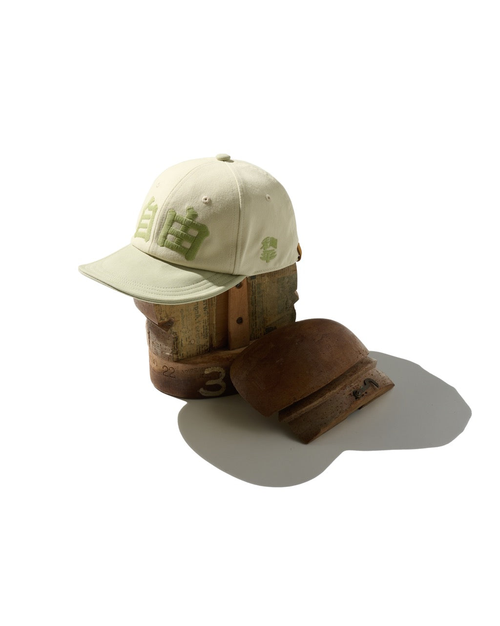 F&P EMBROIDERY FREEDOM FLIP UP CAP / OLIVE