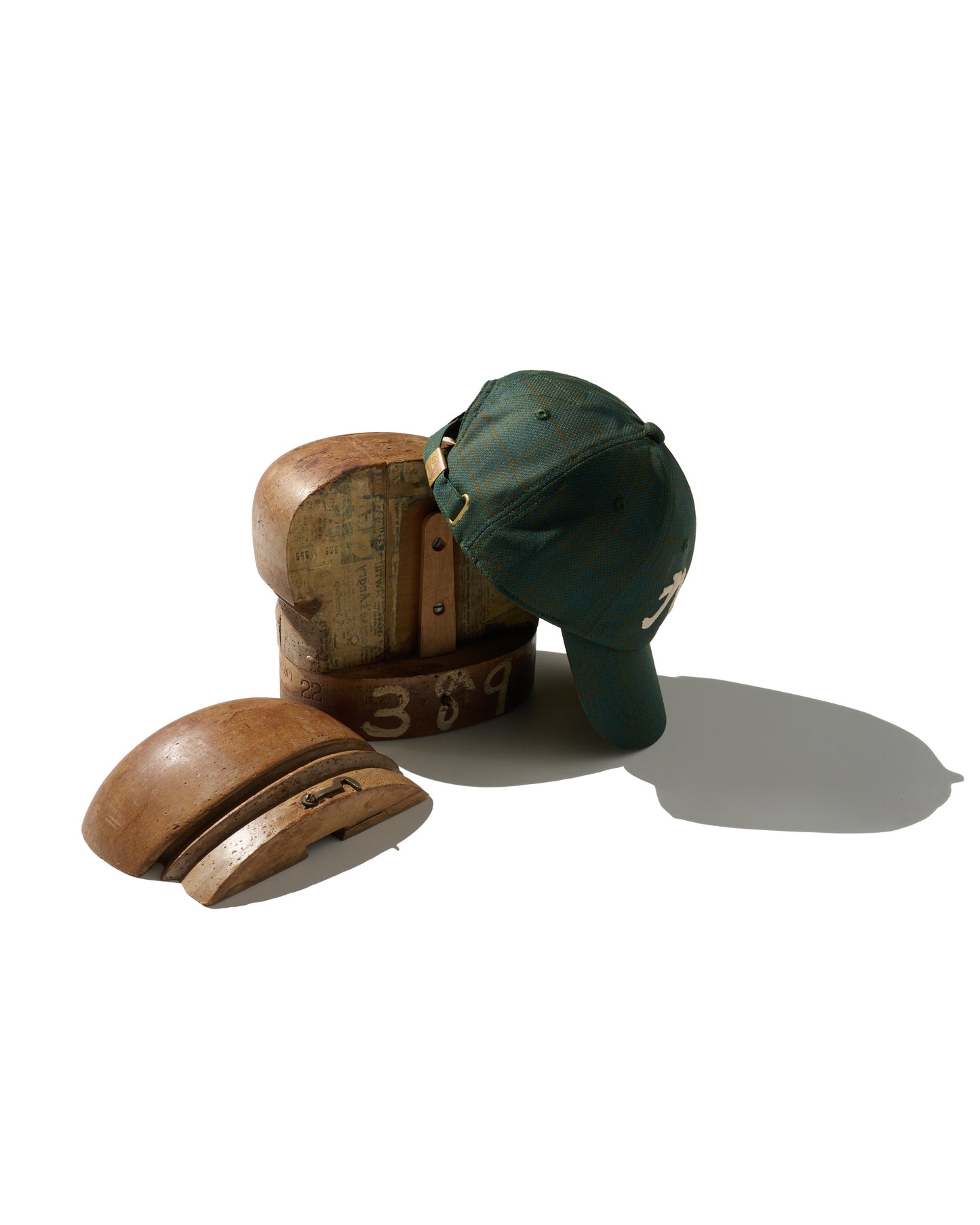 GRS Kowloon Embroidery Italian Suiting Wool Cap / Type 10
