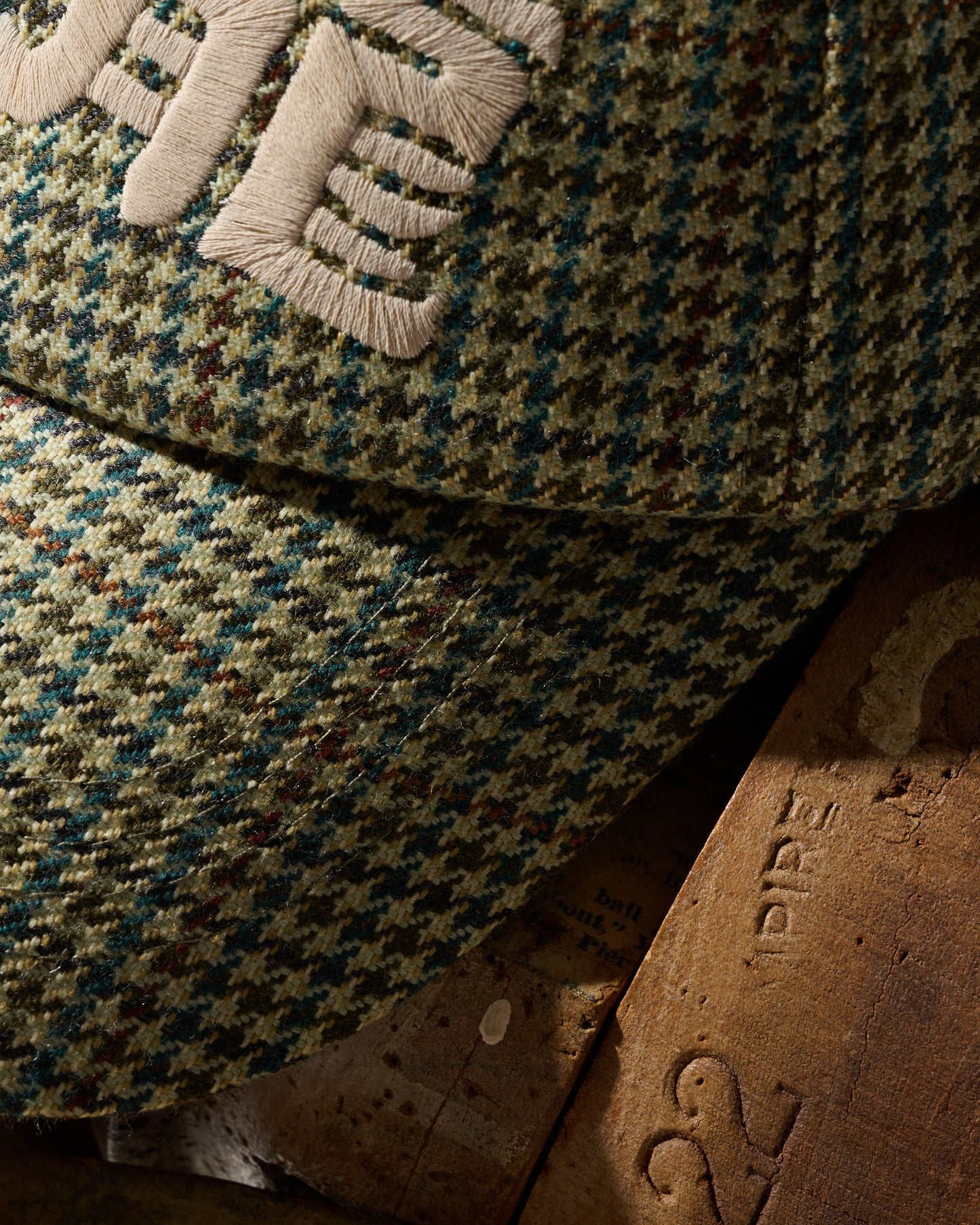 GRS Kowloon Embroidery Italian Suiting Wool Cap / Type 11