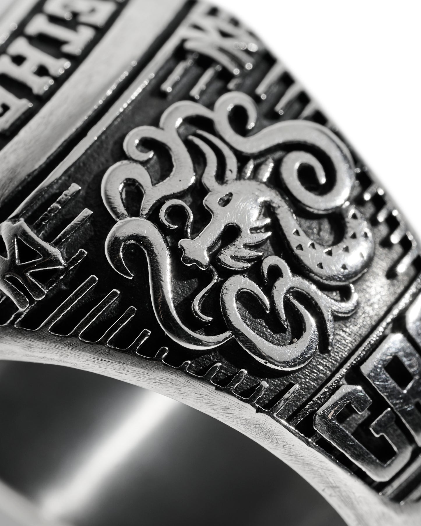 [PRE-ORDER] KN CHAMPION CLUB RING / 925 SLIVER