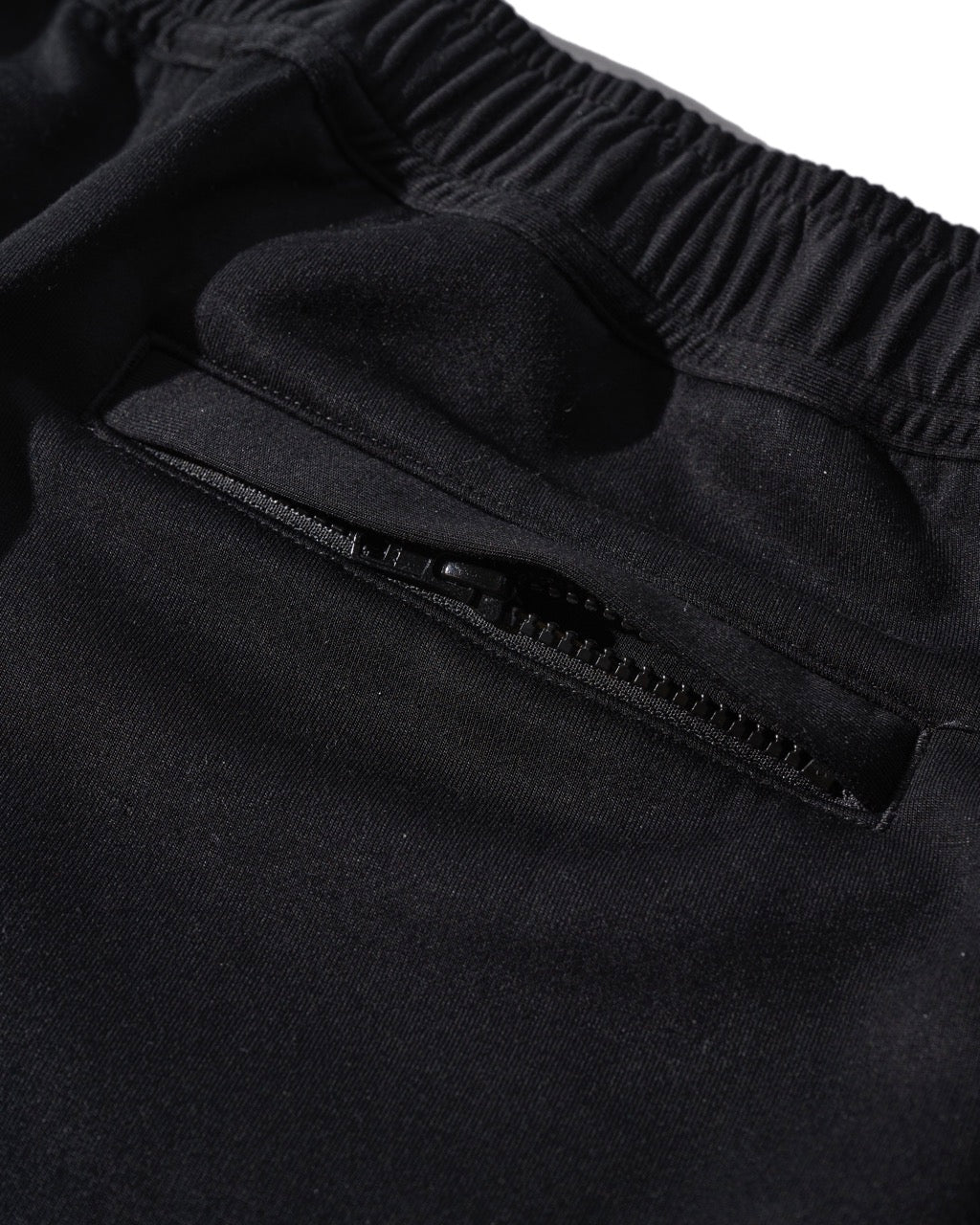 [PRE-ORDER] TEAM RISING TRACKSUIT / BLACK