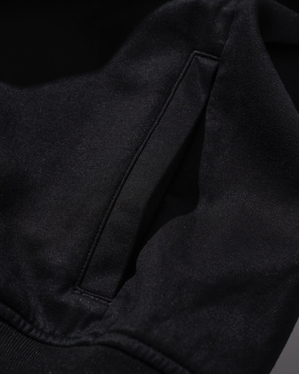 [PRE-ORDER] TEAM RISING TRACKSUIT / BLACK