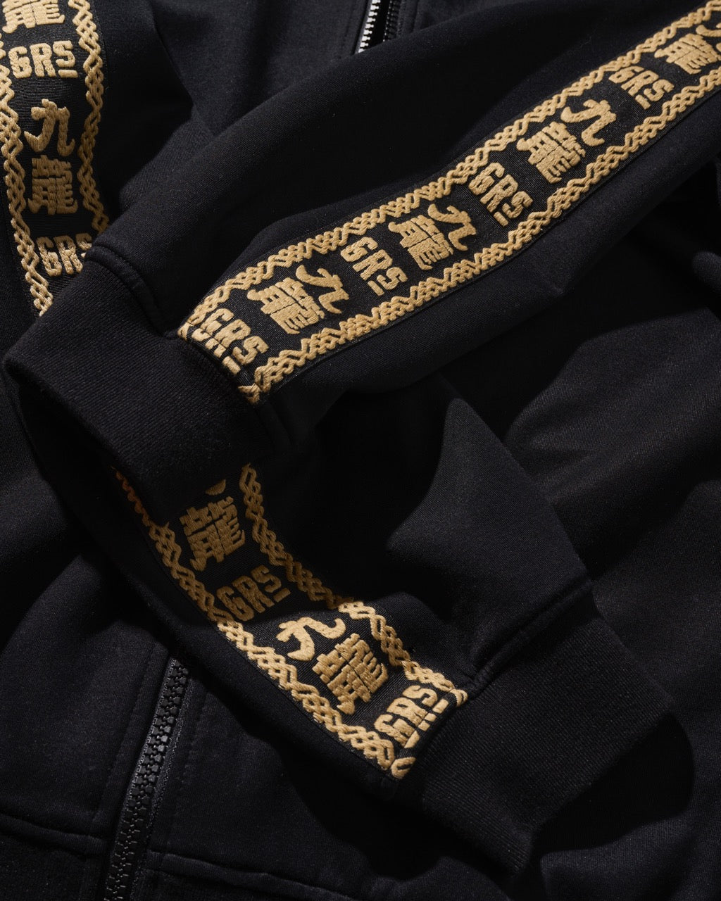 [PRE-ORDER] TEAM RISING TRACKSUIT / BLACK