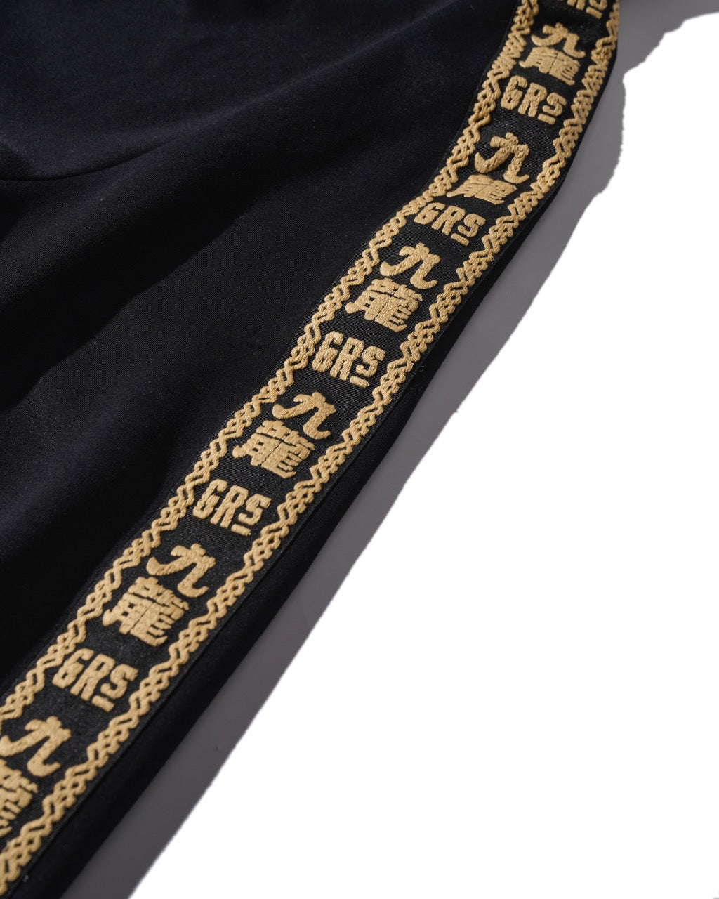 [PRE-ORDER] TEAM RISING TRACKSUIT / BLACK